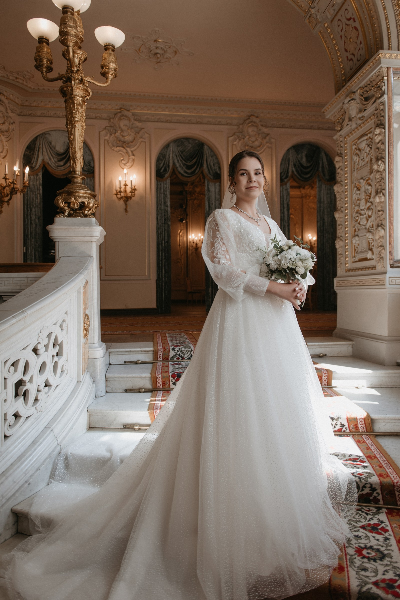 свадебная фотосессия в Доме Учёных, дворцы в Санкт-Петербурге для свадебной фотосессии