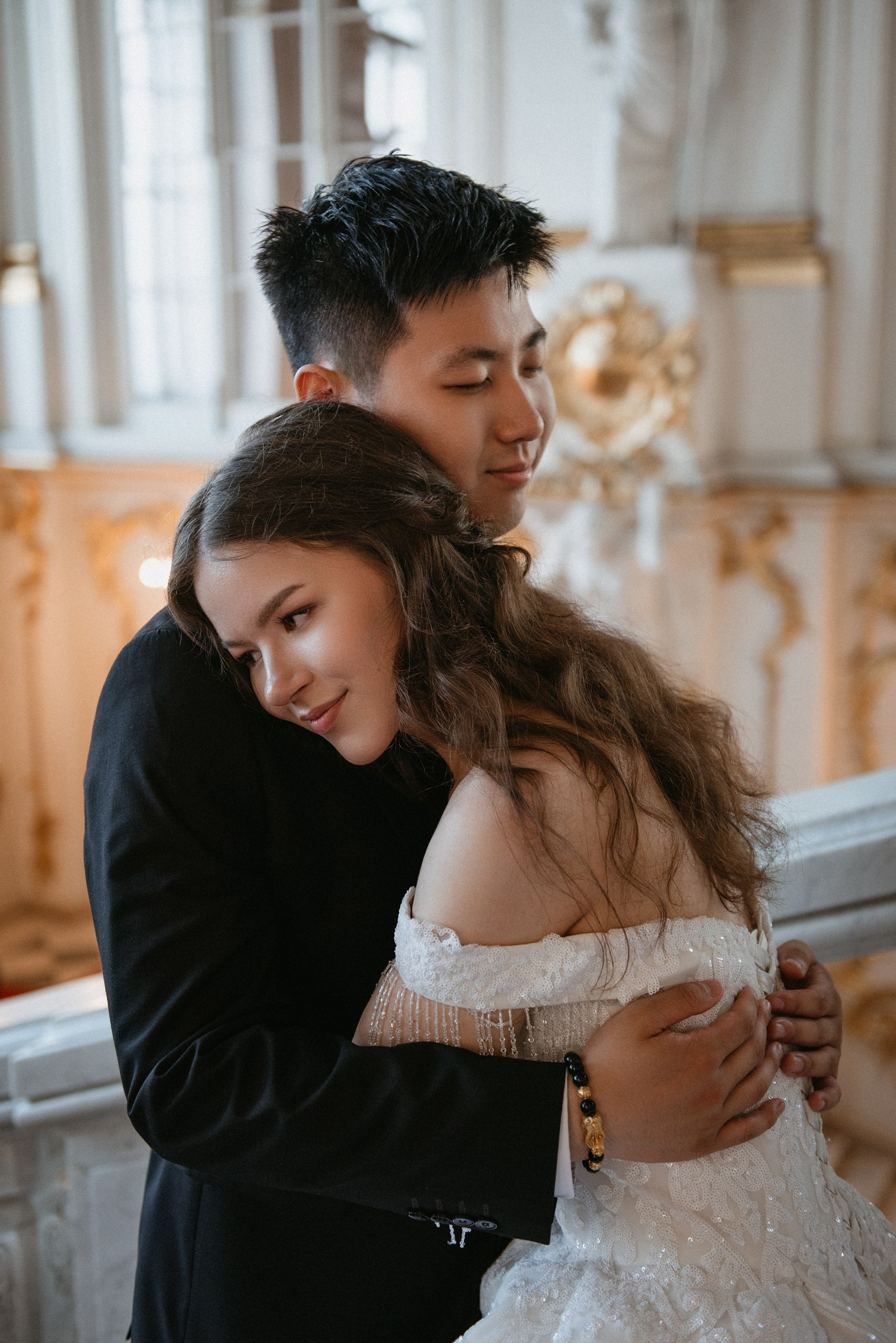 Свадебная фотосессия в Эрмитаже. Свадебный фотограф в Санкт-Петербурге Венера Ахметова