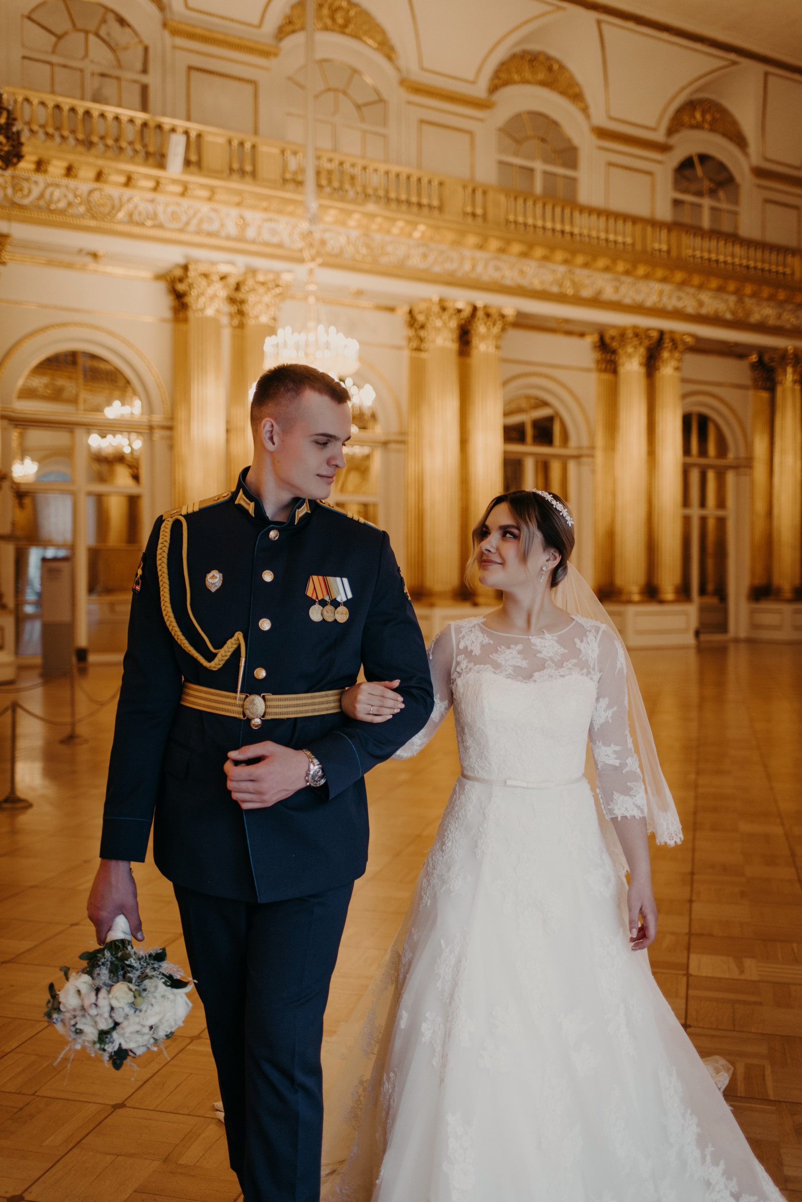 свадебная фотосессия в Эрмитаже