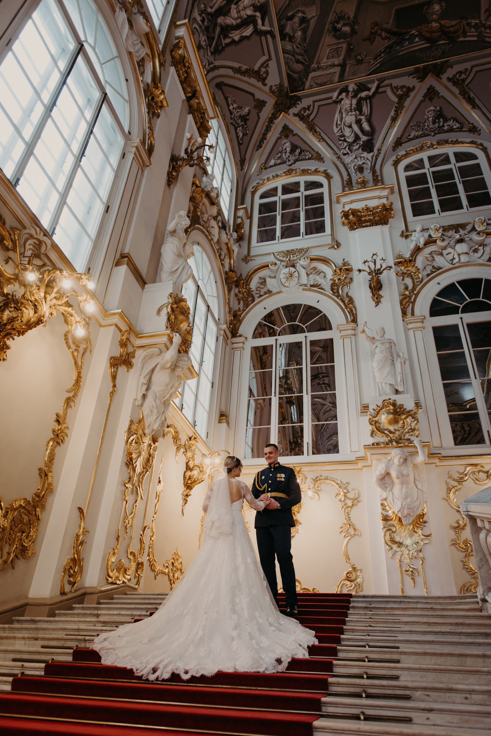 свадебная фотосессия в Эрмитаже