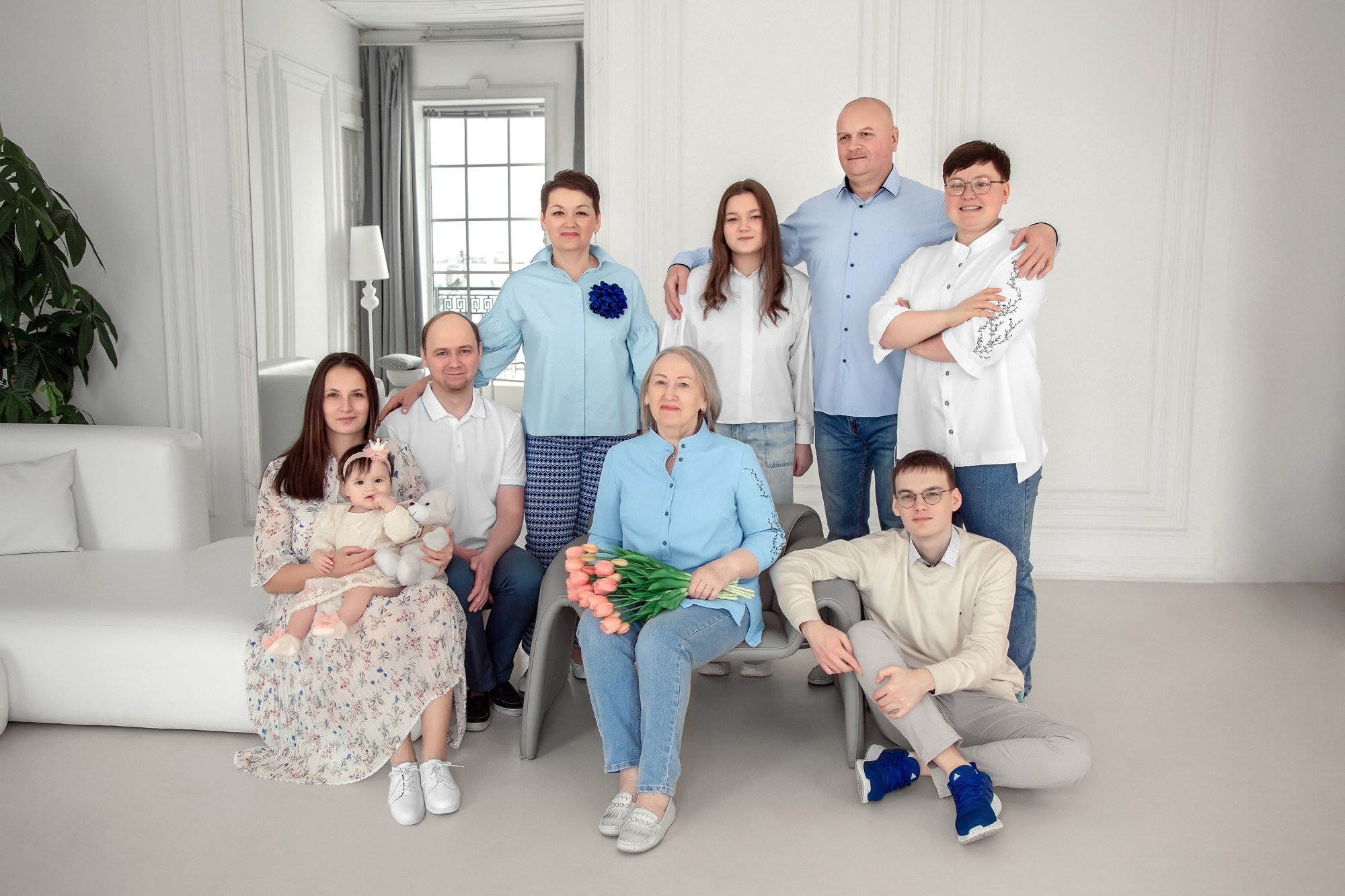 Александра Ставчикова. Организация фотовыставок в Петербурге и Москве, MFamilia (МФамилия)