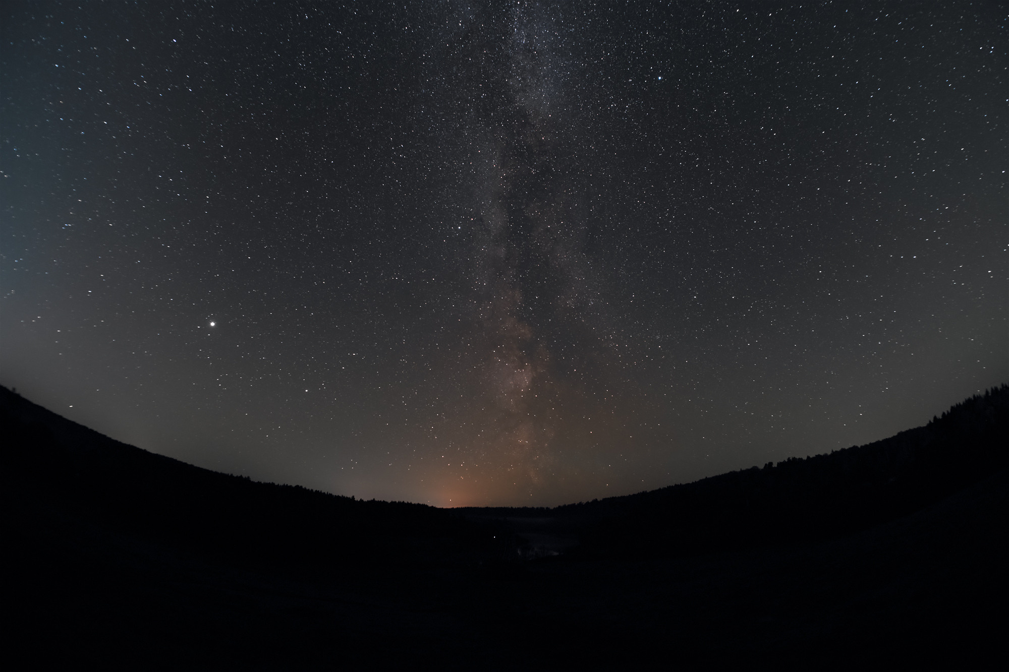 Сравнение объективов 7artisans 7,5/f2.8 и TTArtisan 7,5/f2.0. Фотограф Константин Шамин