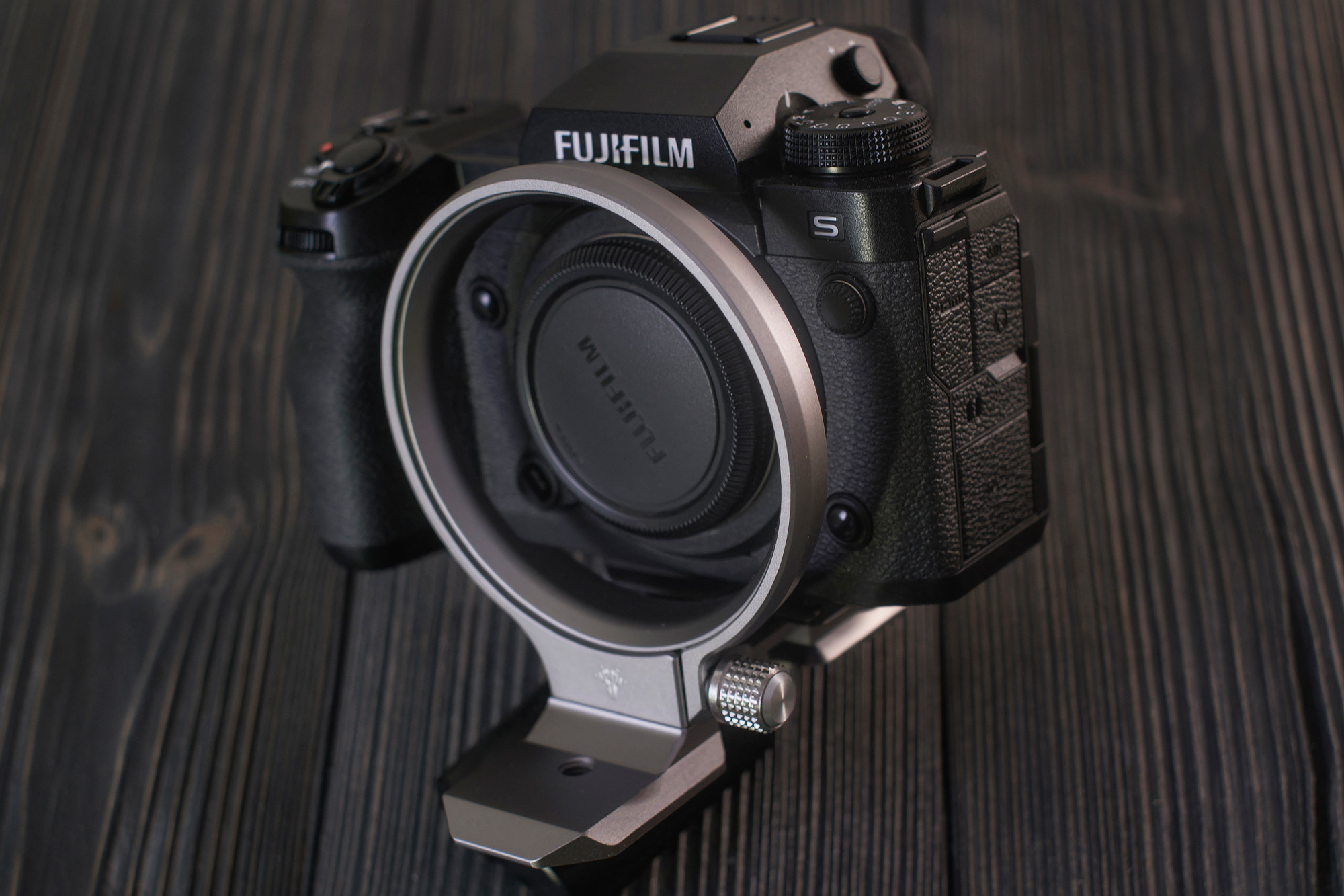 Кольцевое штативное крепеление как замена L-pate. Фотограф Константин Шамин