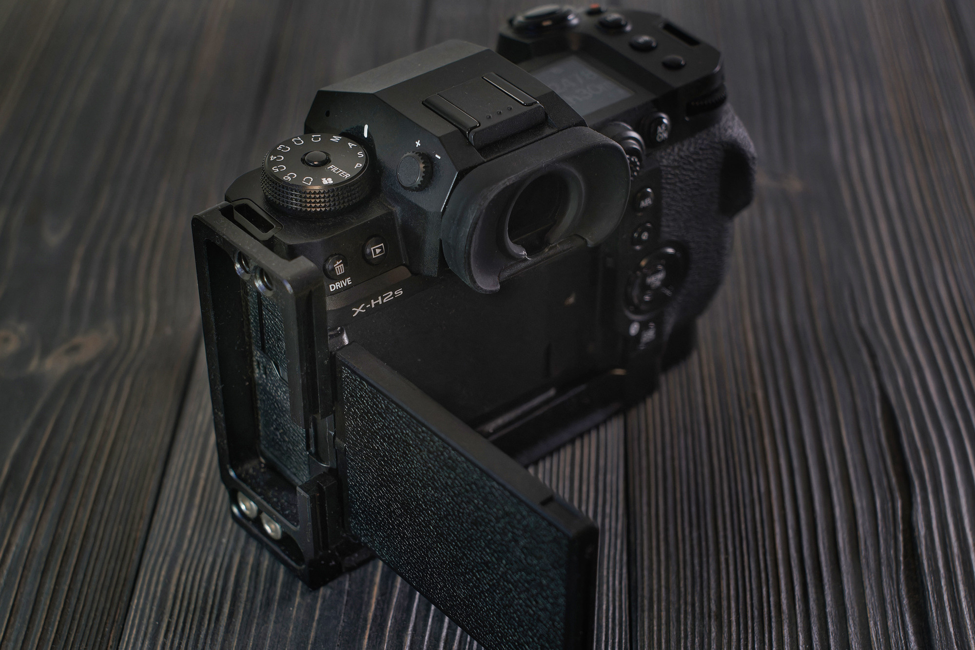 Кольцевое штативное крепеление как замена L-pate. Фотограф Константин Шамин