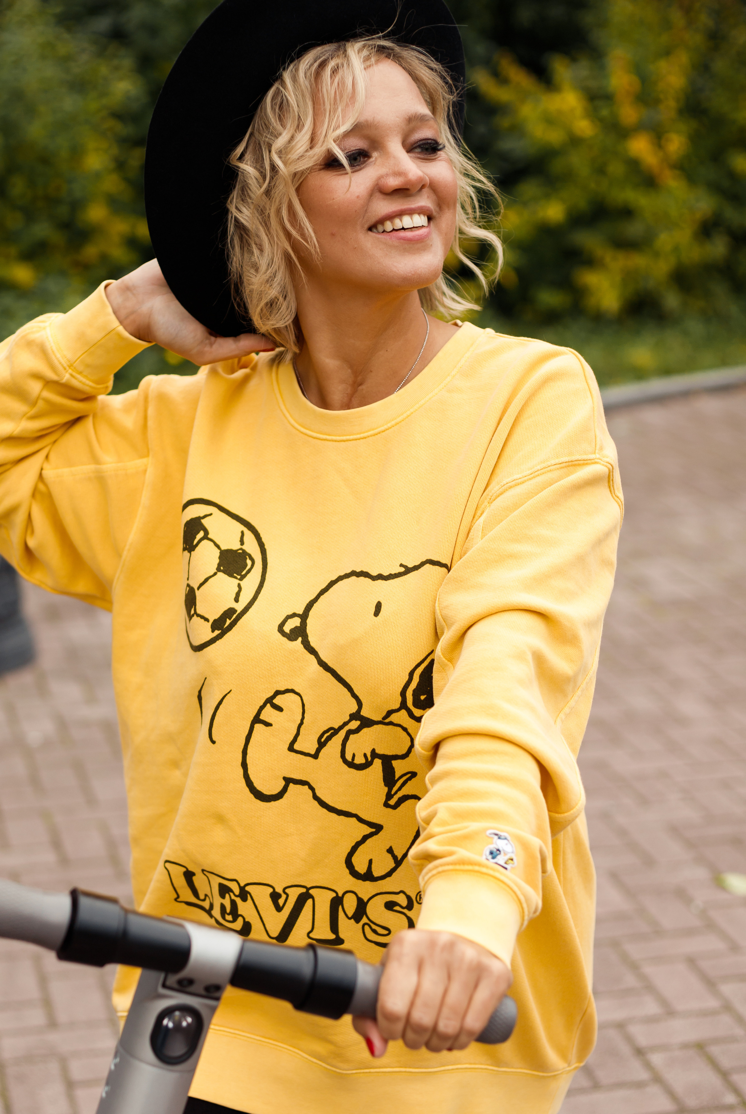 Ваша улыбка освещает все вокруг