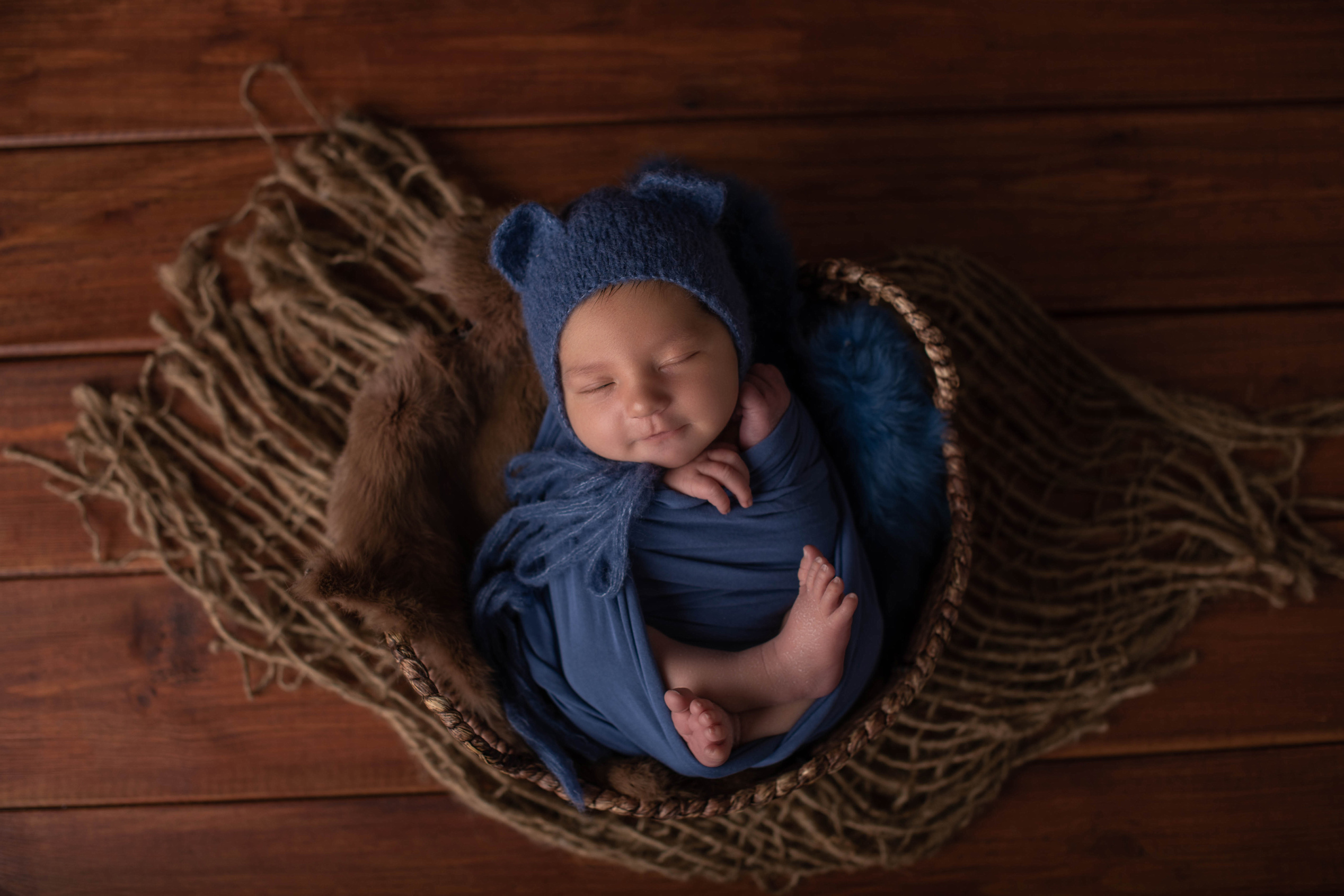 Новорожденные. Фотограф новорожденных и детей от 3х месяцев до года в Магнитогорске И