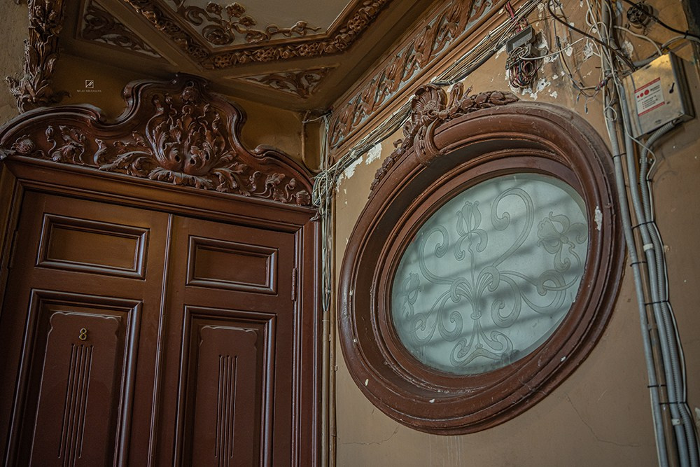 Парадная ар-нуво. Фотограф и искусствовед в Туле и Санкт-Петербурге Нелли Некрасова