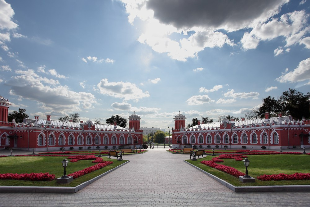 Локации для фотосессий в Москве. Фотограф, фотосессии «Всё включено» в Симферополе и Москве, фототуры по Крыму