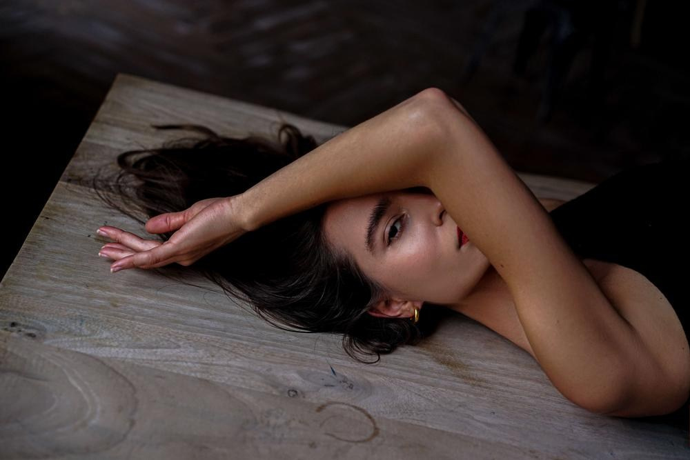 Press. Photographer of your fashion moments