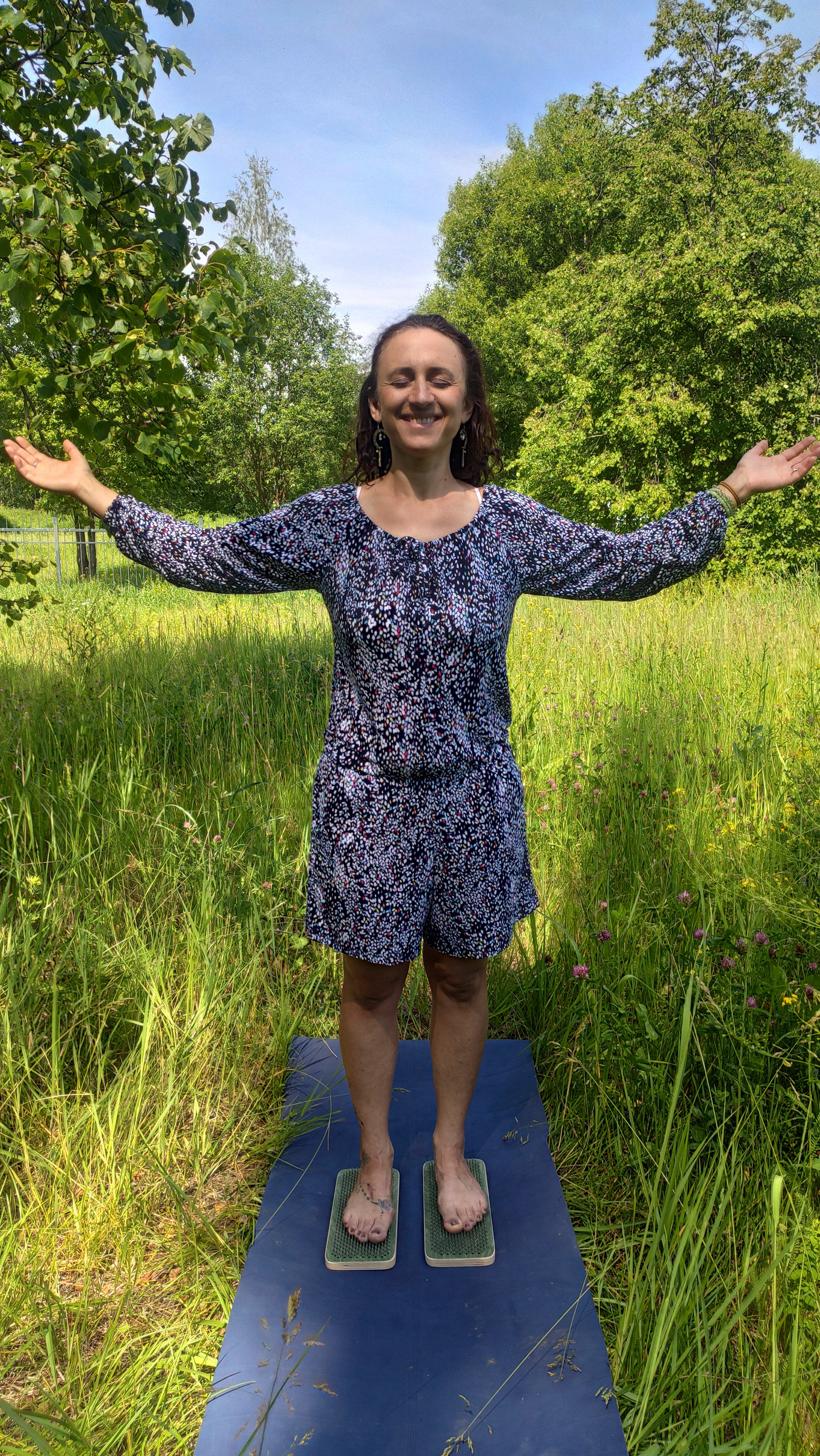 Гвоздетерапия и гвоздестояние в Москве