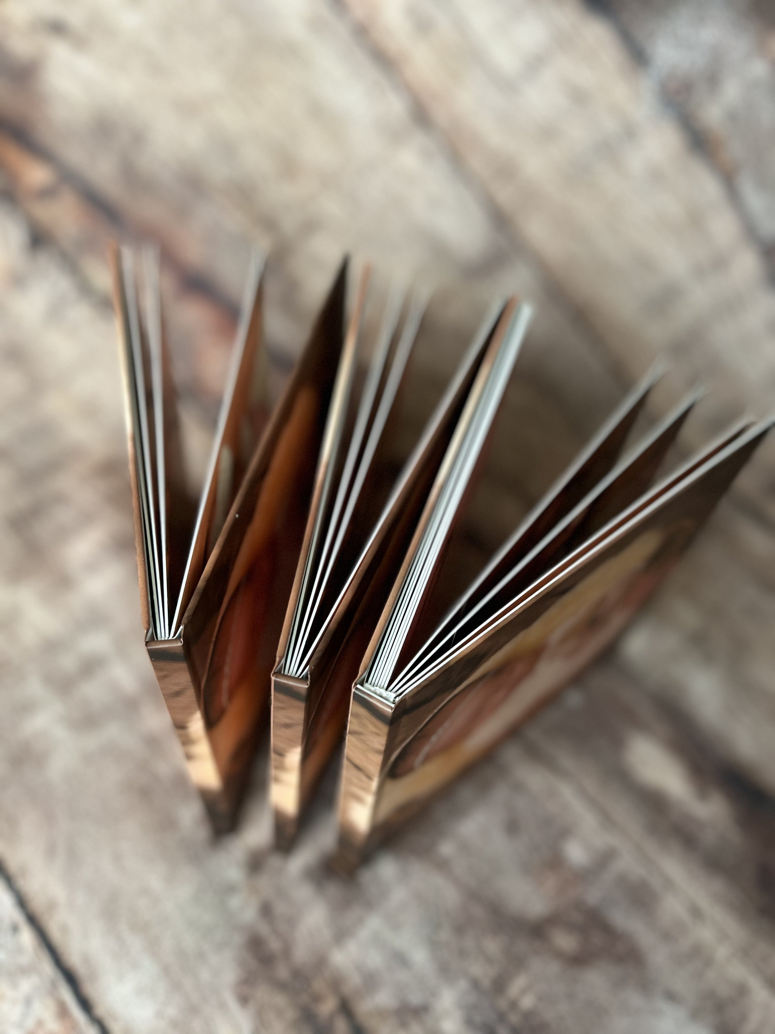 Фотокниги. Фотограф новорожденных в Новосибирске