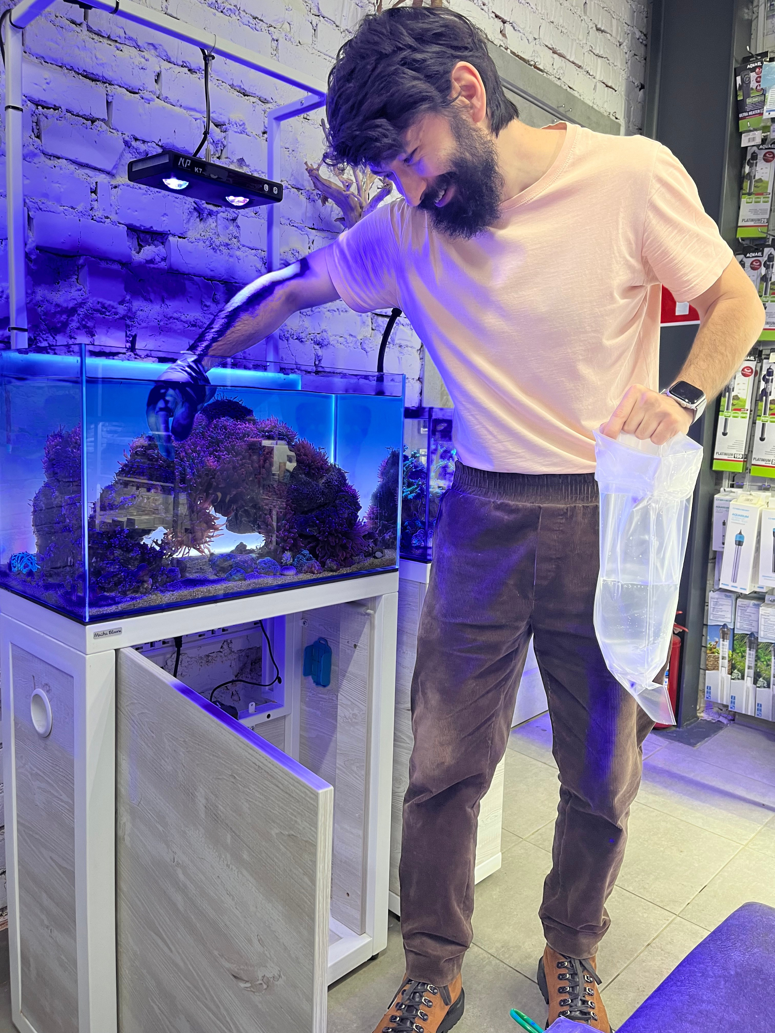 Перевозка небольшого аквариума. Home