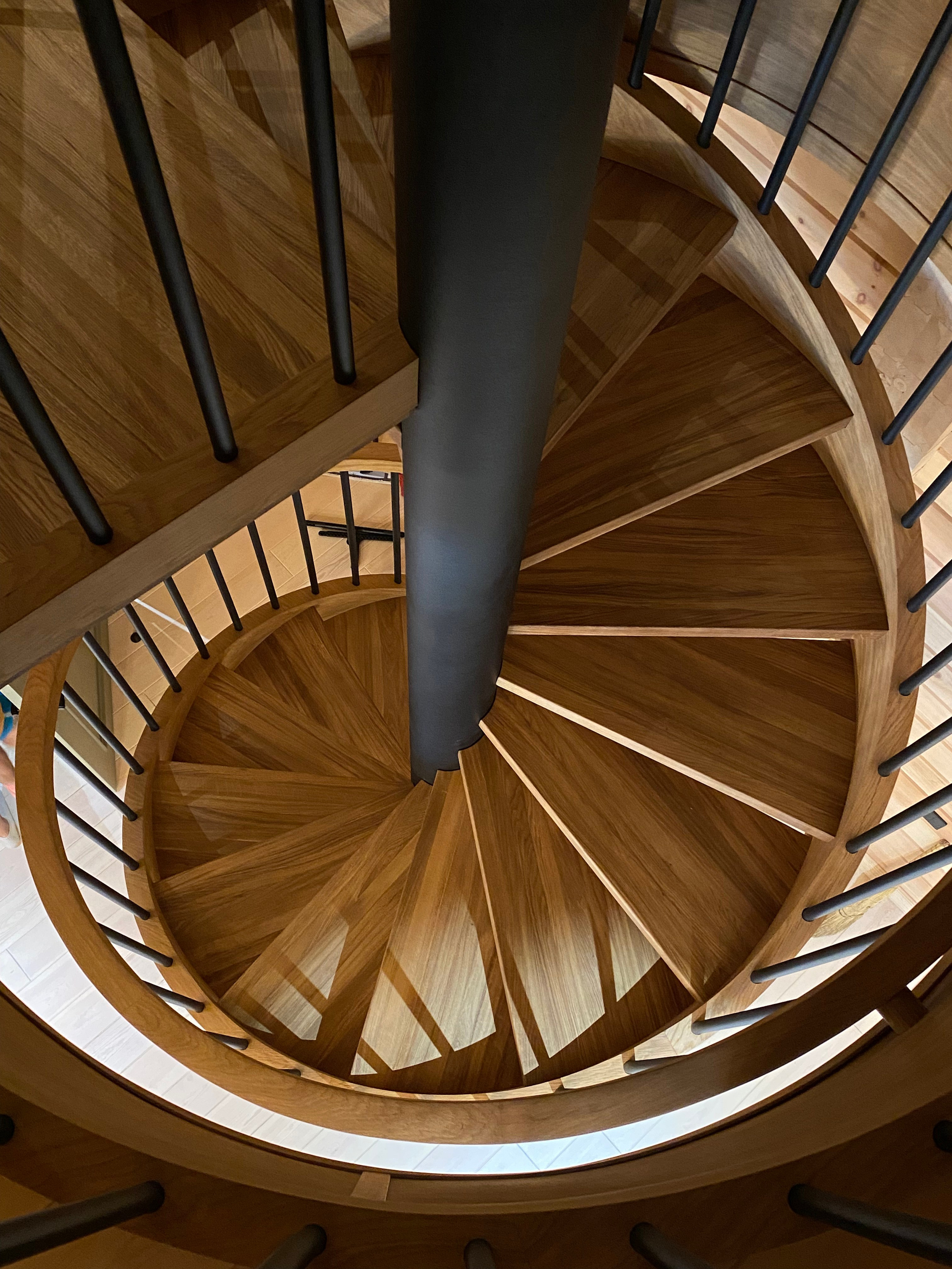 GRAND CHALET RIVER / коттедж на территории отеля Grand Chalet Altay, 405 м². Rezells Architects — студия дизайна жилых и коммерческих интерьеров