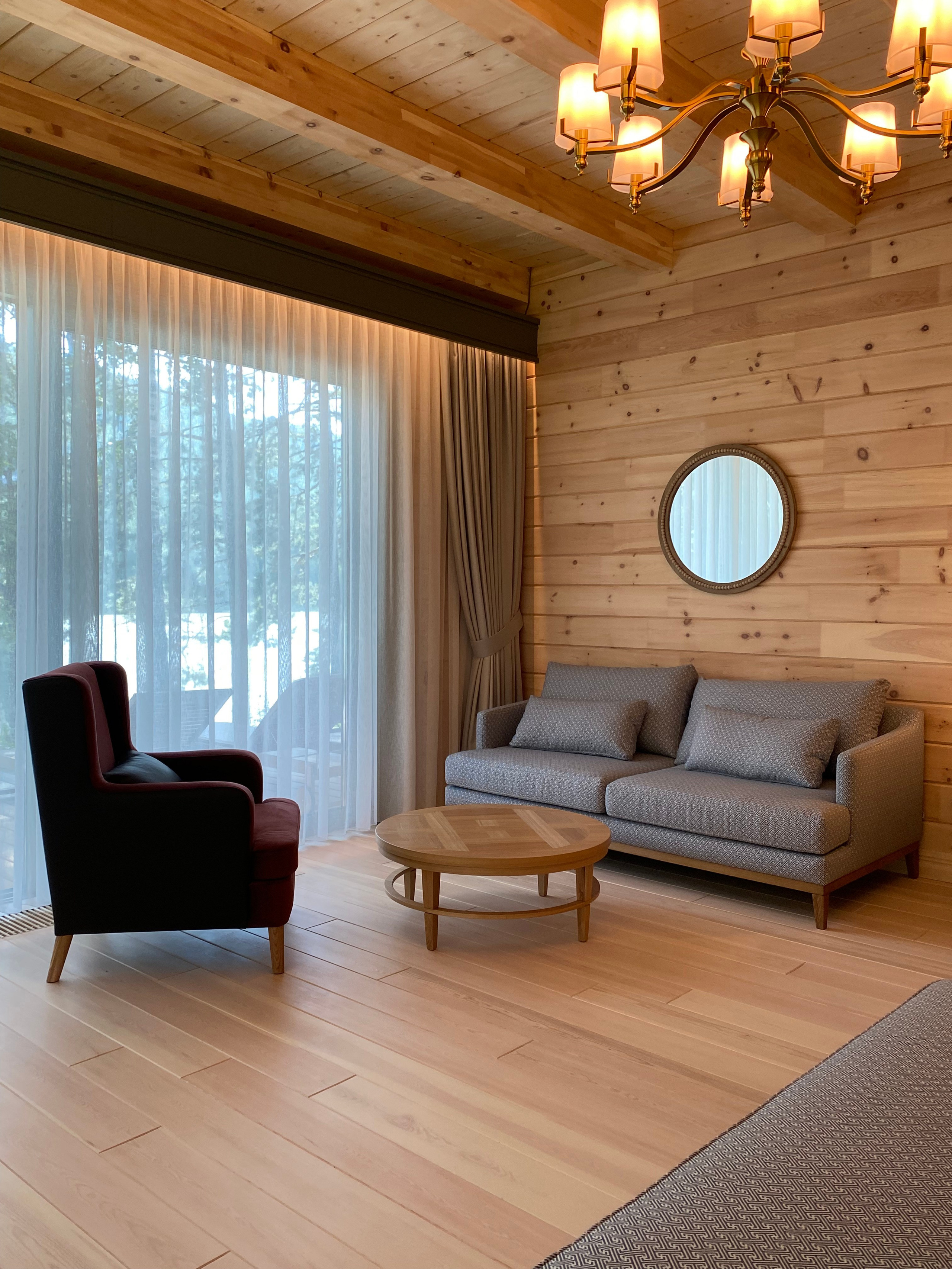 GRAND CHALET RIVER / коттедж на территории отеля Grand Chalet Altay, 405 м². Rezells Architects — студия дизайна жилых и коммерческих интерьеров