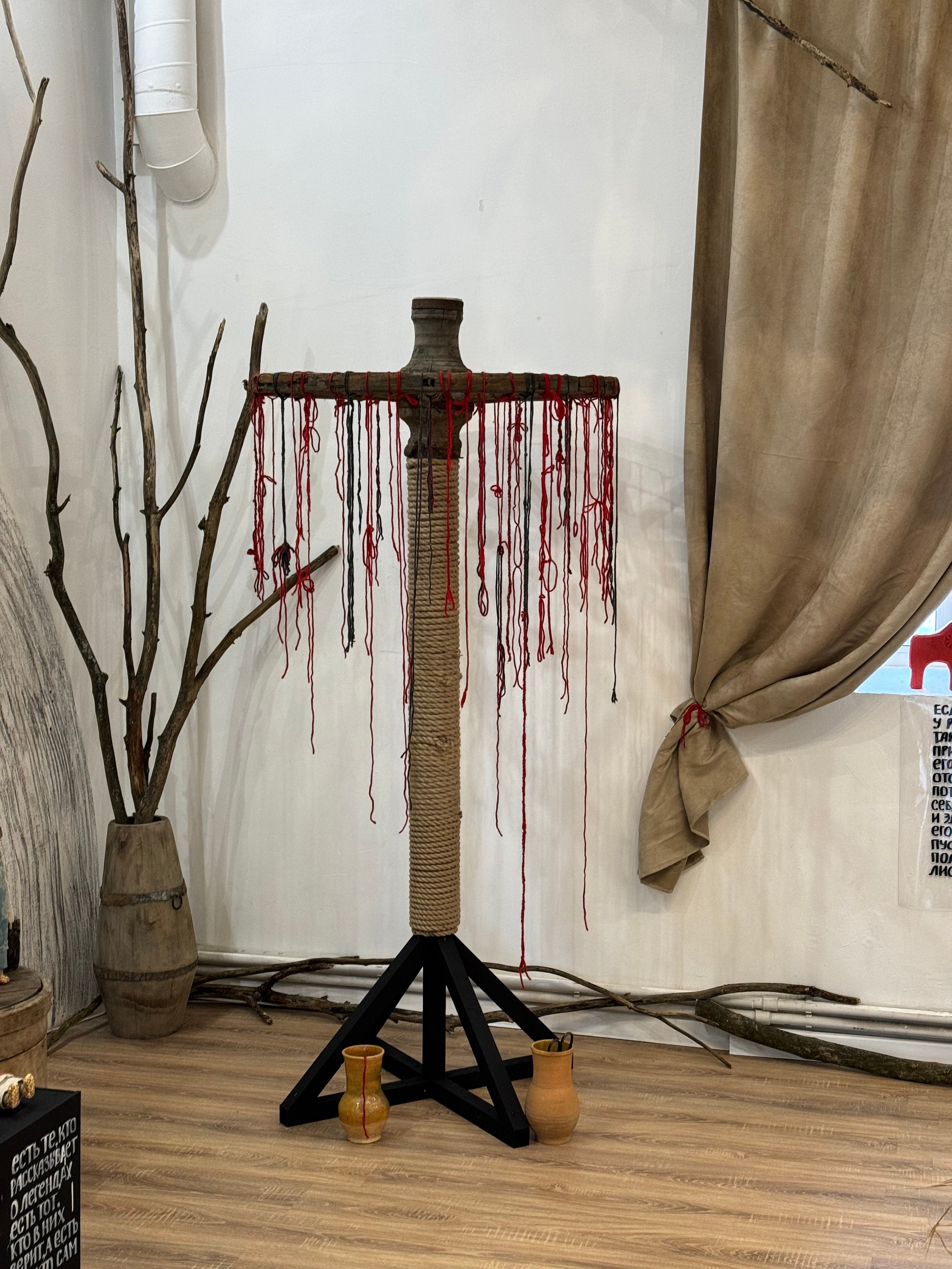 Трикотажка Place: арт-пространство в Сергиевом Посаде. Проект «Фотокладовка»: блог уличной фотографии в формате street photo