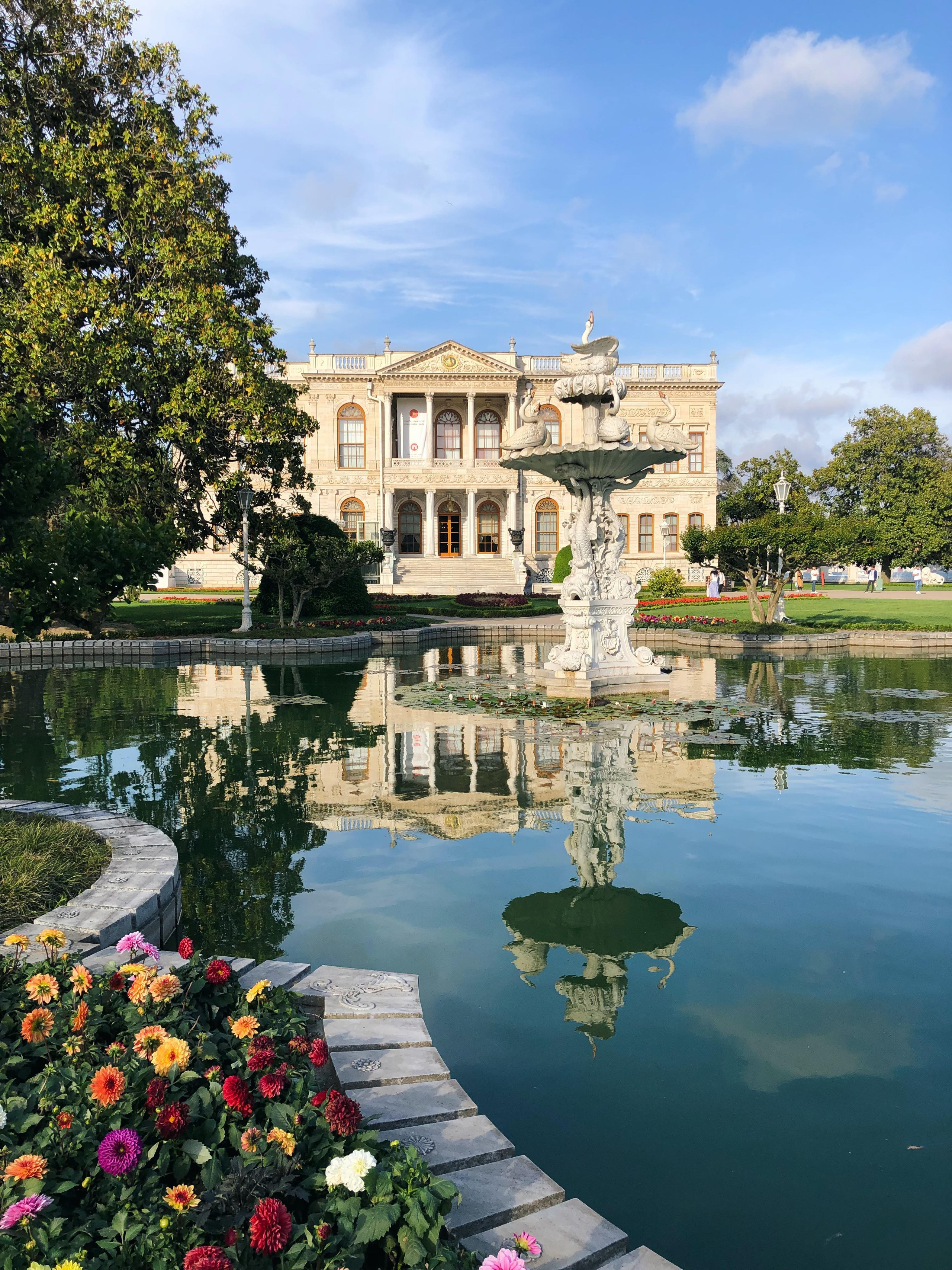 Дворец Долмабахче, Стамбул