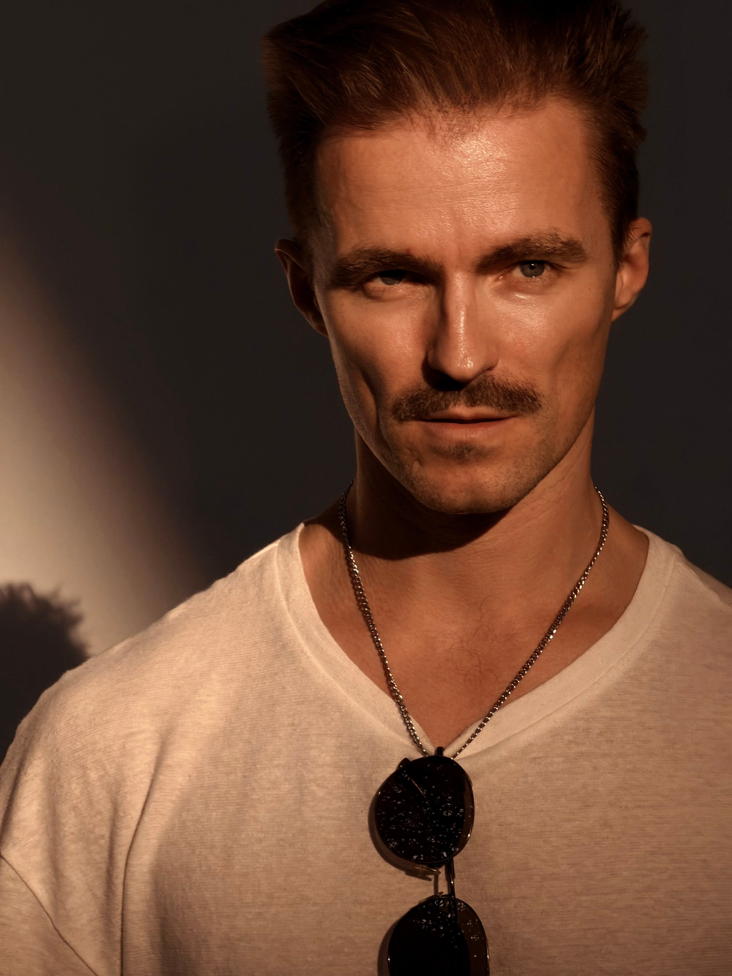 Об авторе. Антон Вельт, арт-директор, фотограф