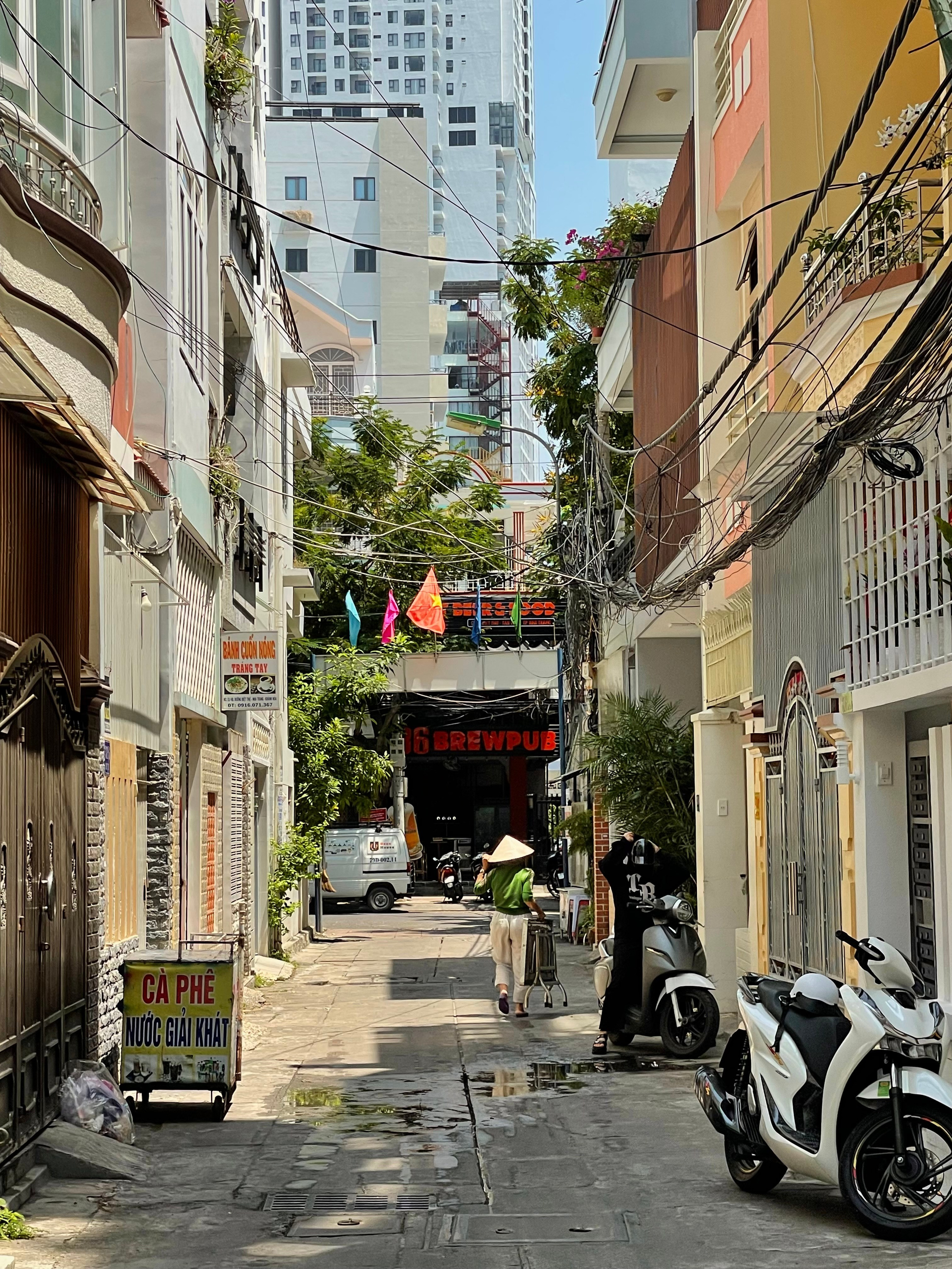 Узкие улочки Нячанга — новые секретные маршруты города