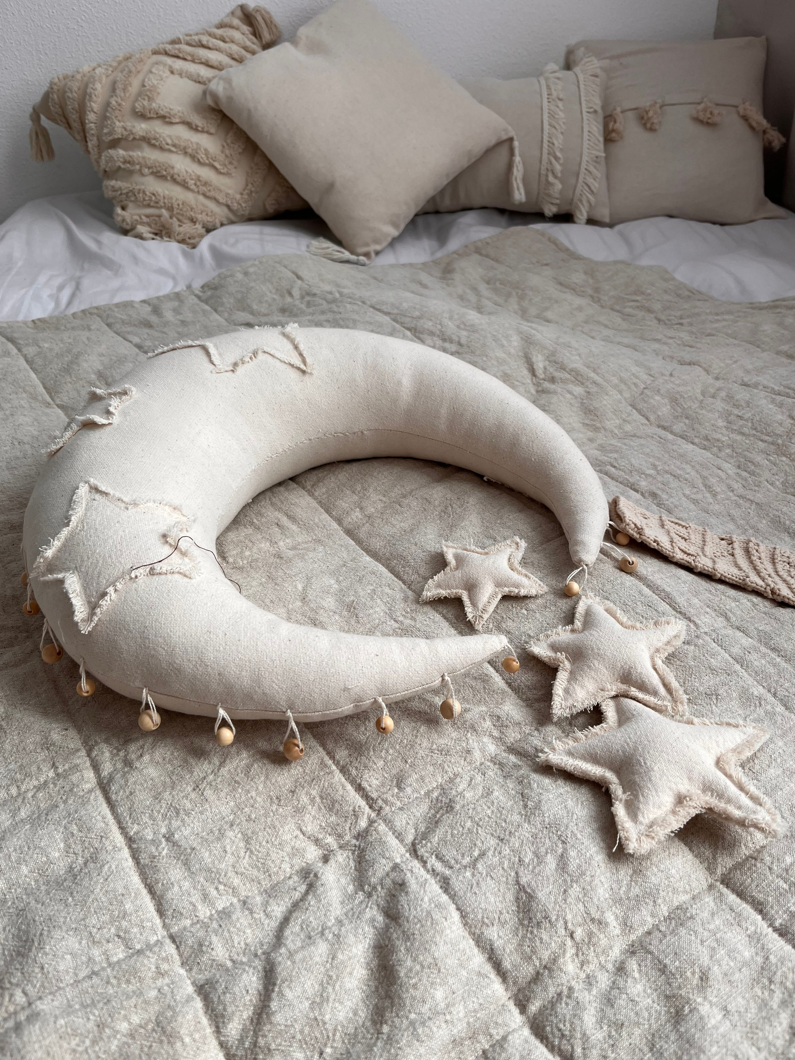 Аренда реквизита для съемки. Фотостудия для новорожденных и малышей в Твери — «На ручках»