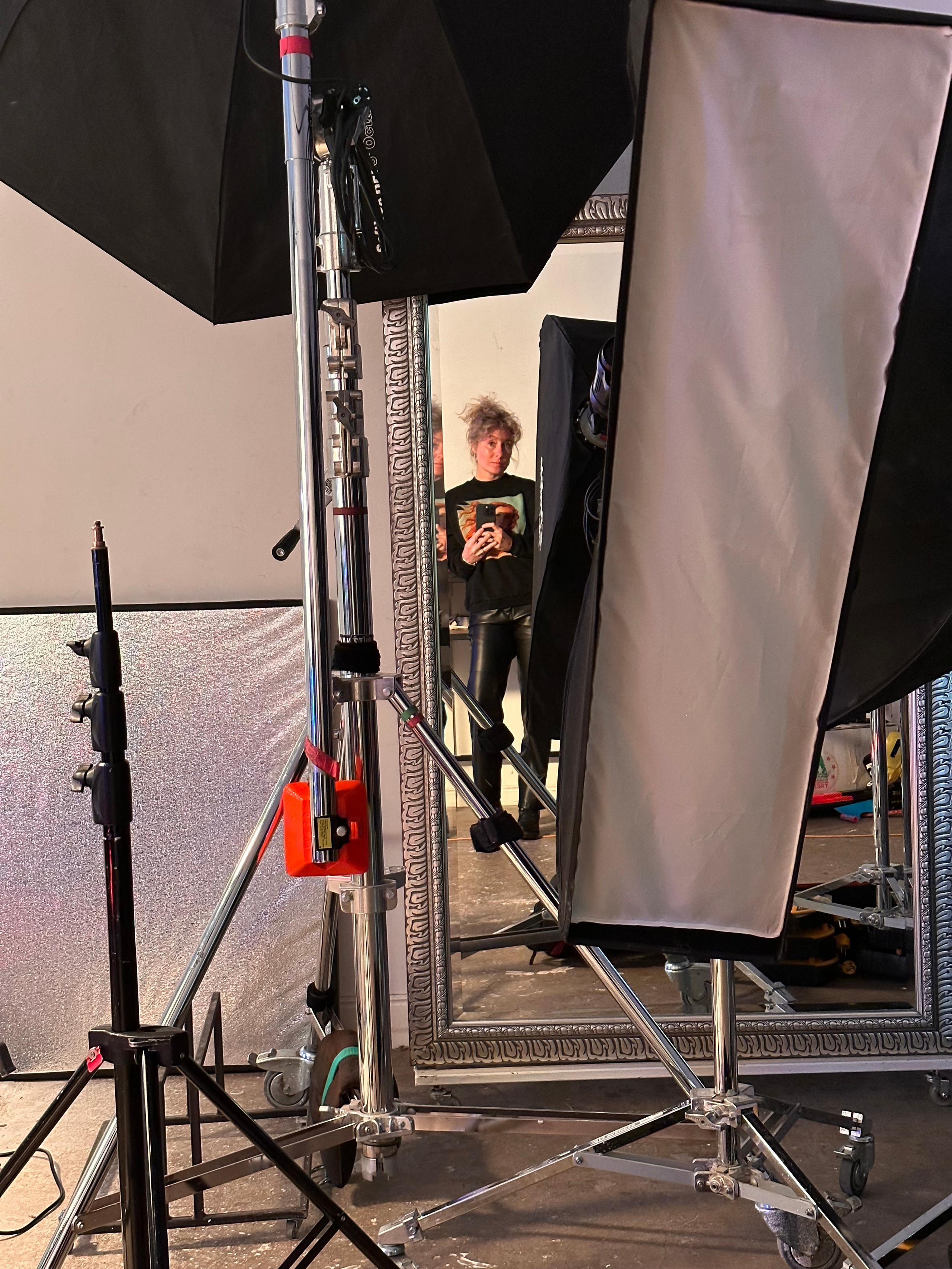 Контакты. Главная