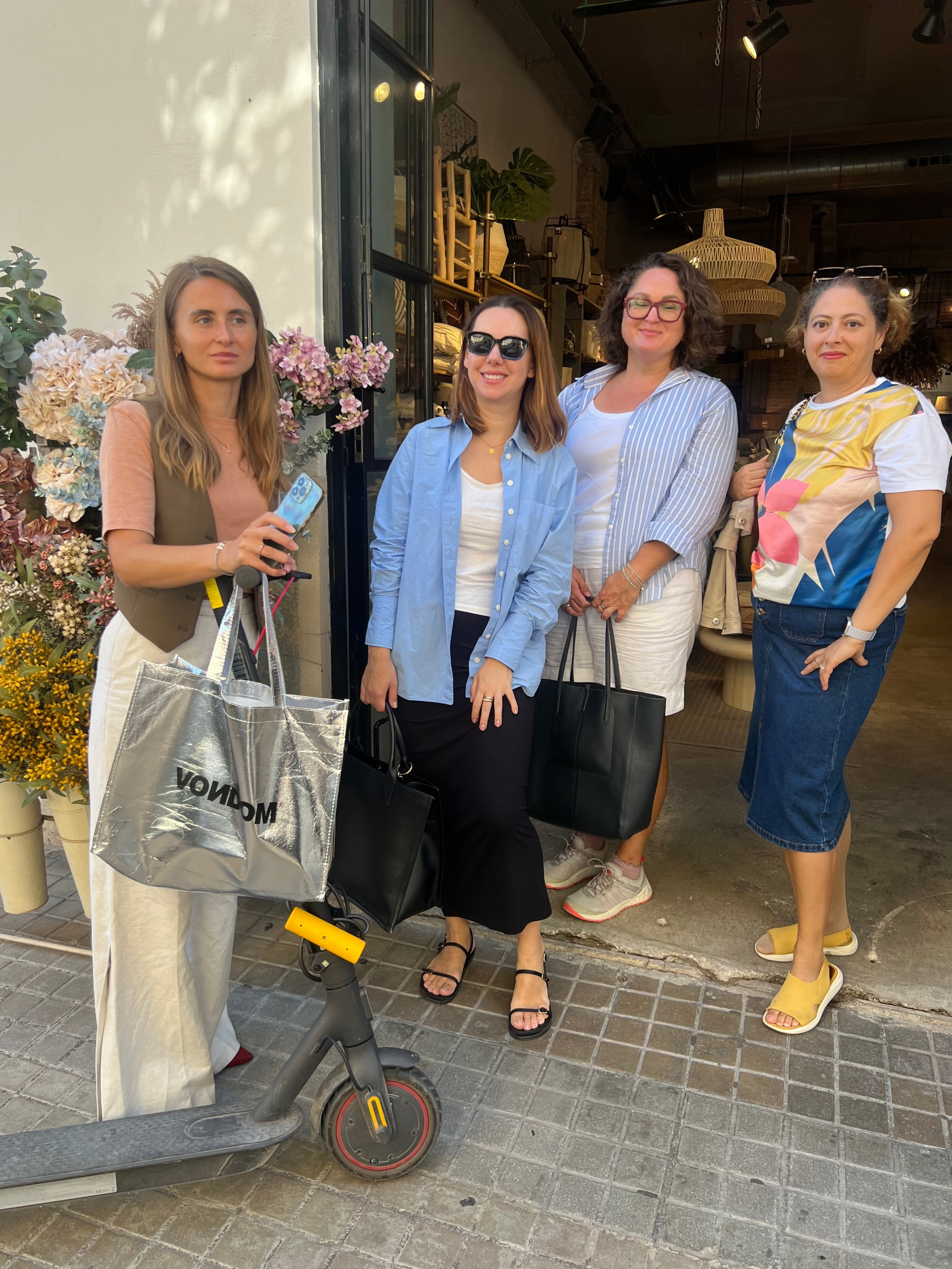 SHOPPING TOUR Валенсия, Мадрид, Барселона, Милан. Bantser Studio — Wedding photographer and planner in Valencia, Spain