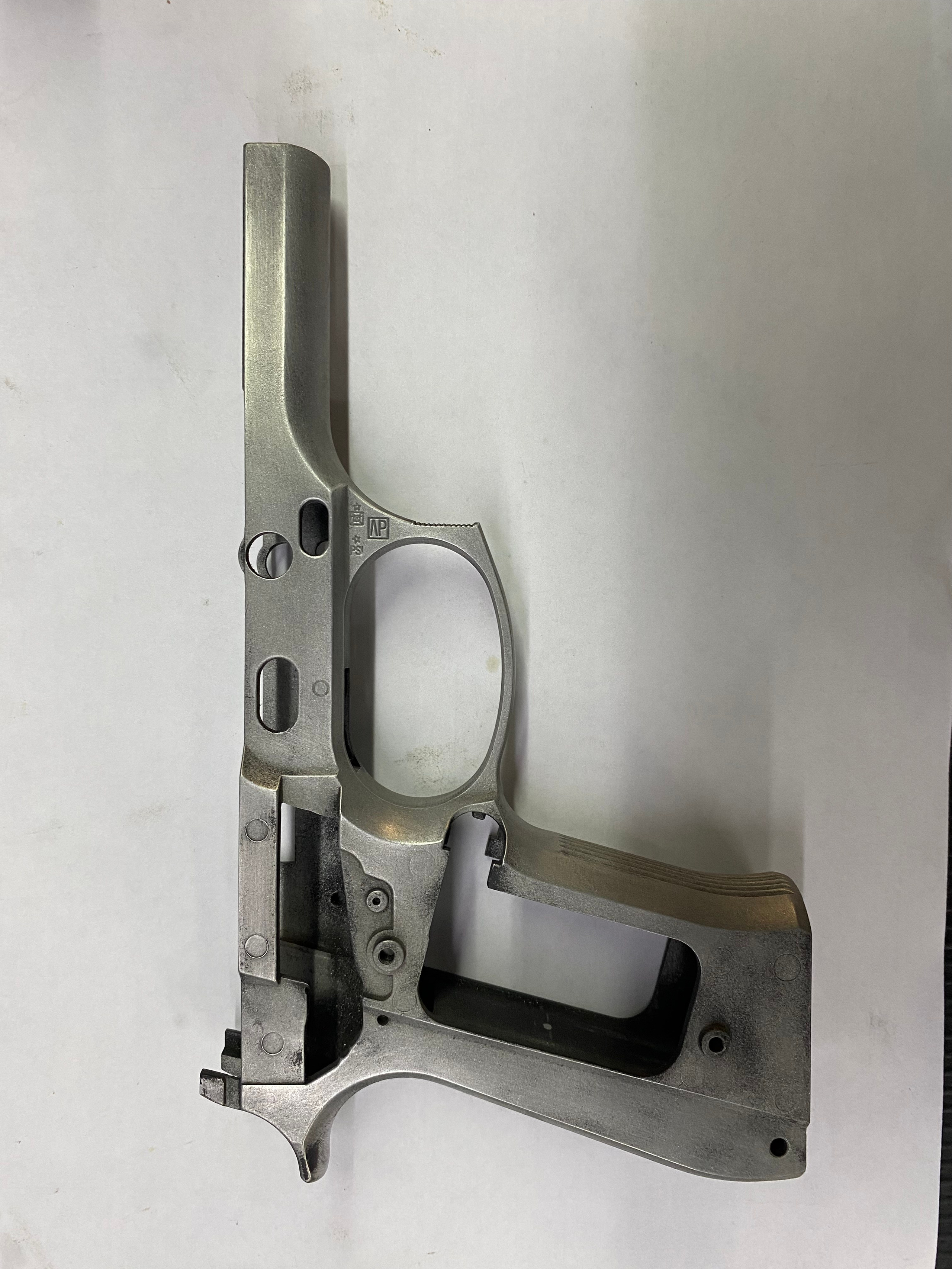 Тюнинг и покраска GBB пистолета. Страйкбольная мастерская Бигич Воркшоп