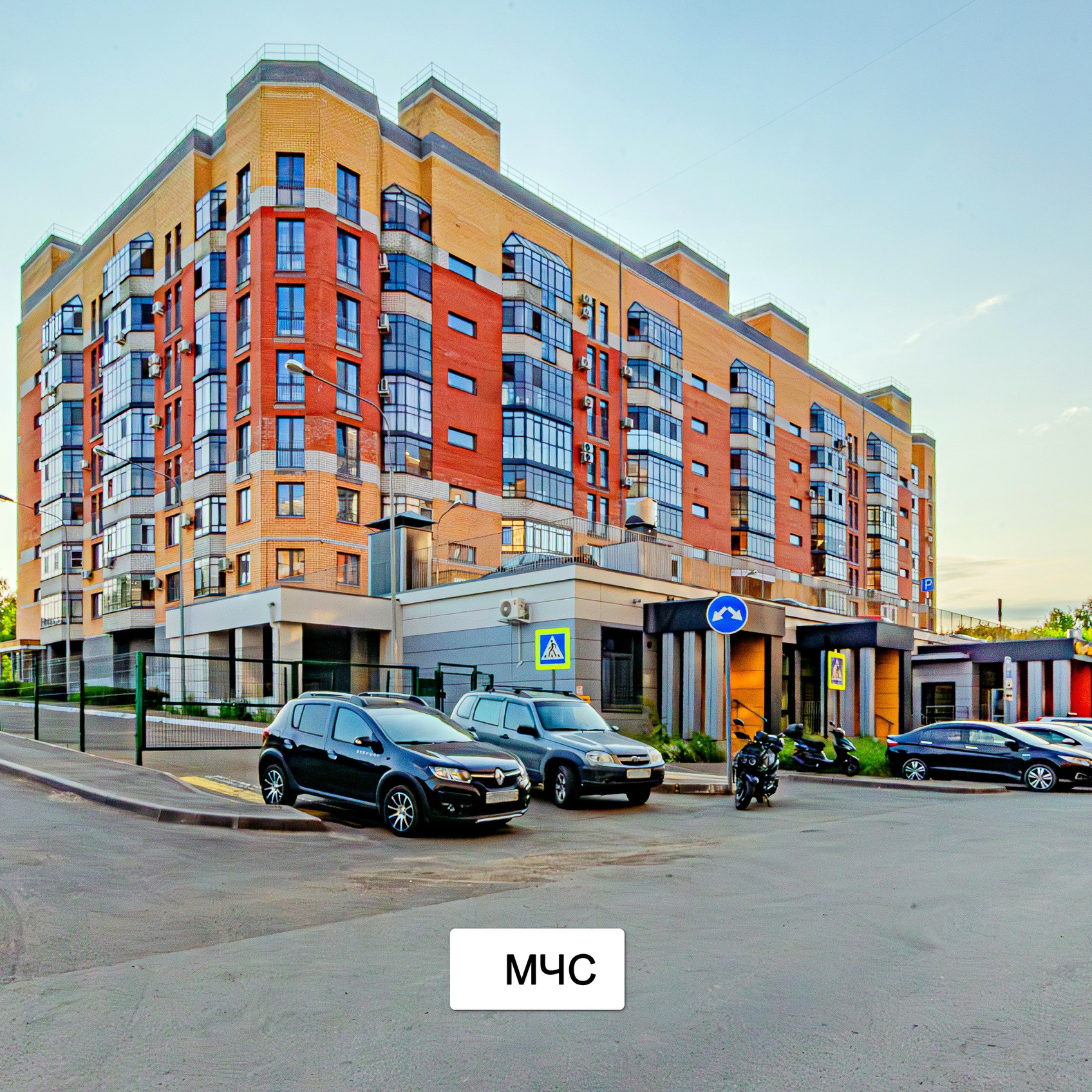 В этом разделе вы можете найти фотографии прихожих и шкафов