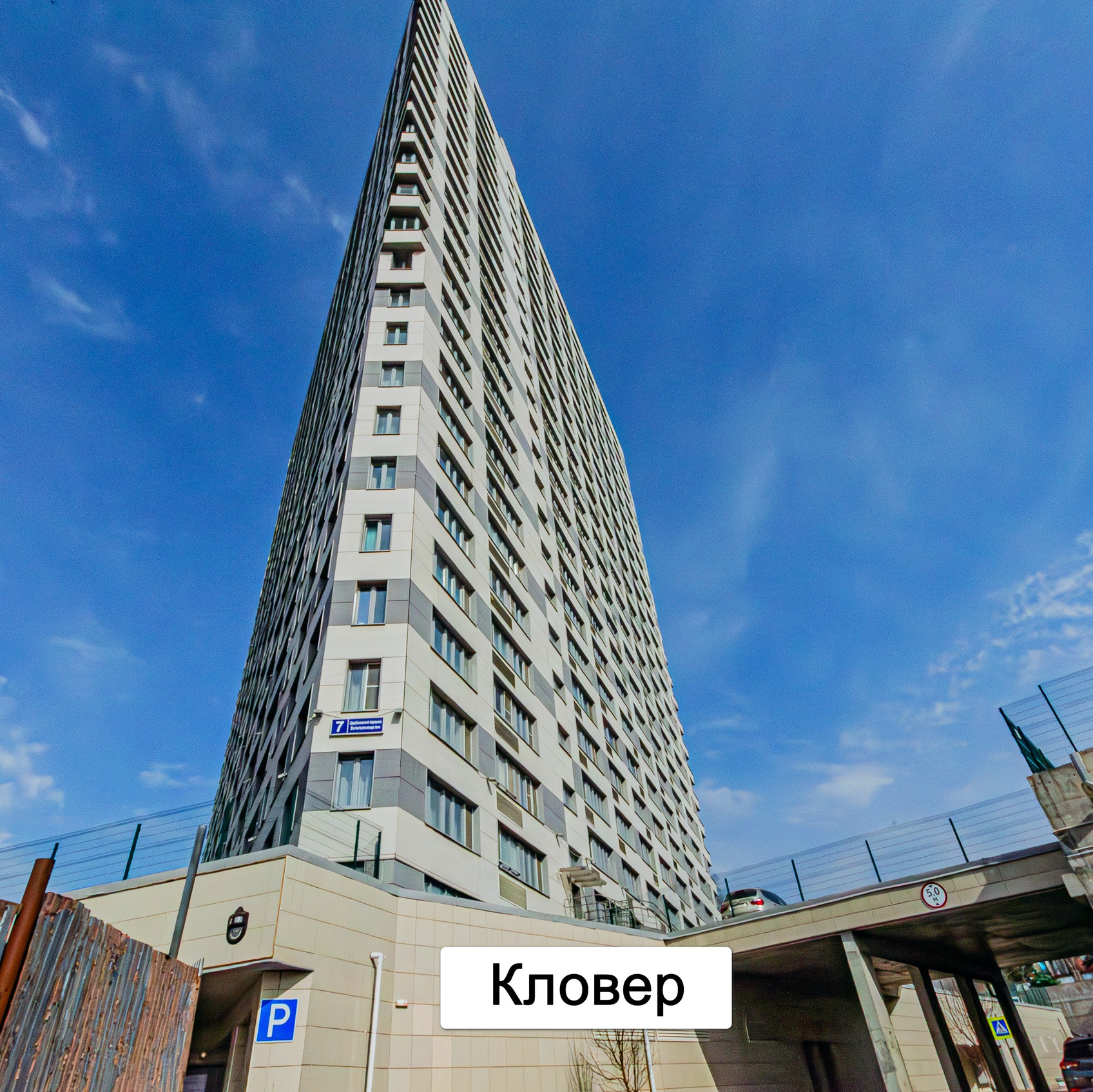 В этом разделе вы можете найти фотографии прихожих и шкафов