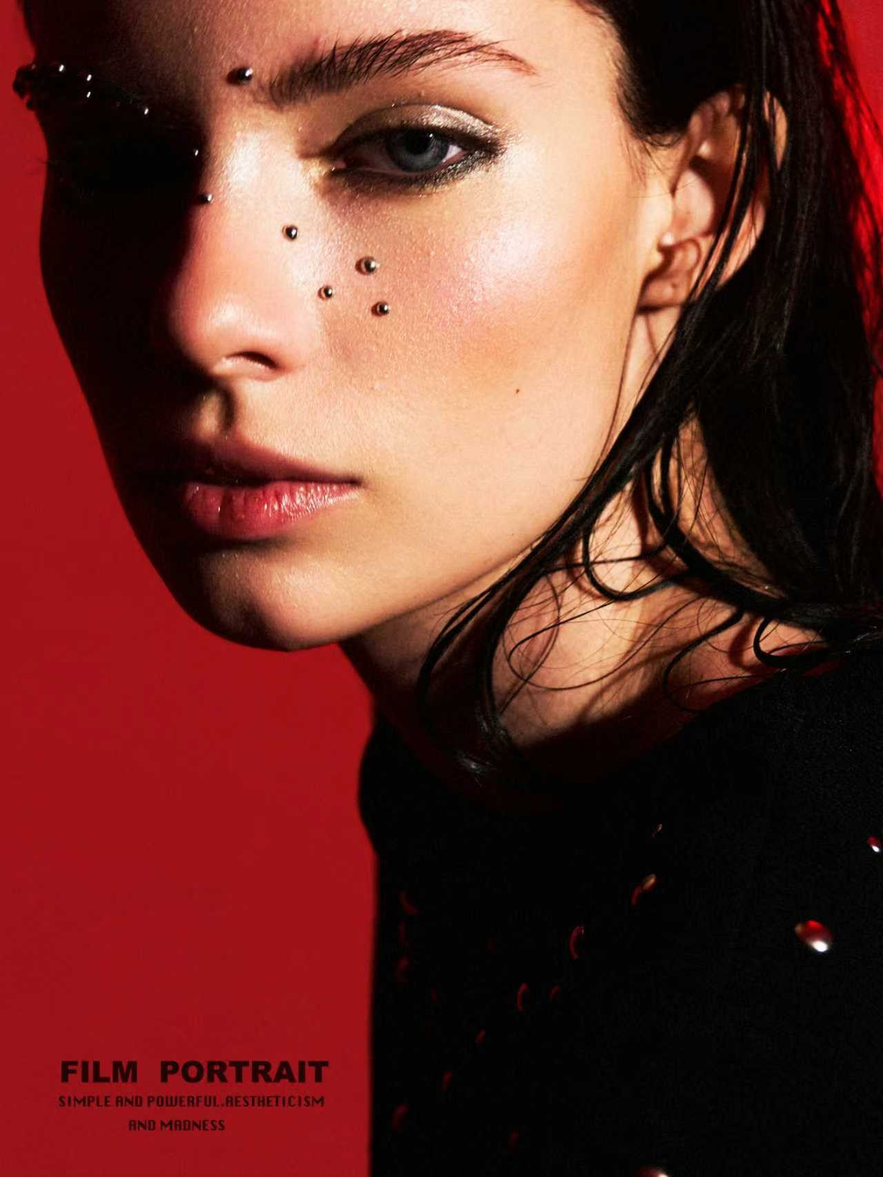 Isla. Материнское модельное агентство