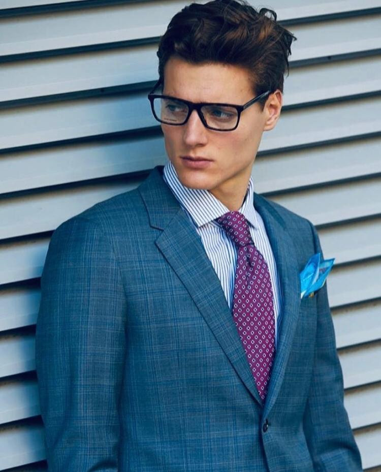 Serge. Материнское модельное агентство