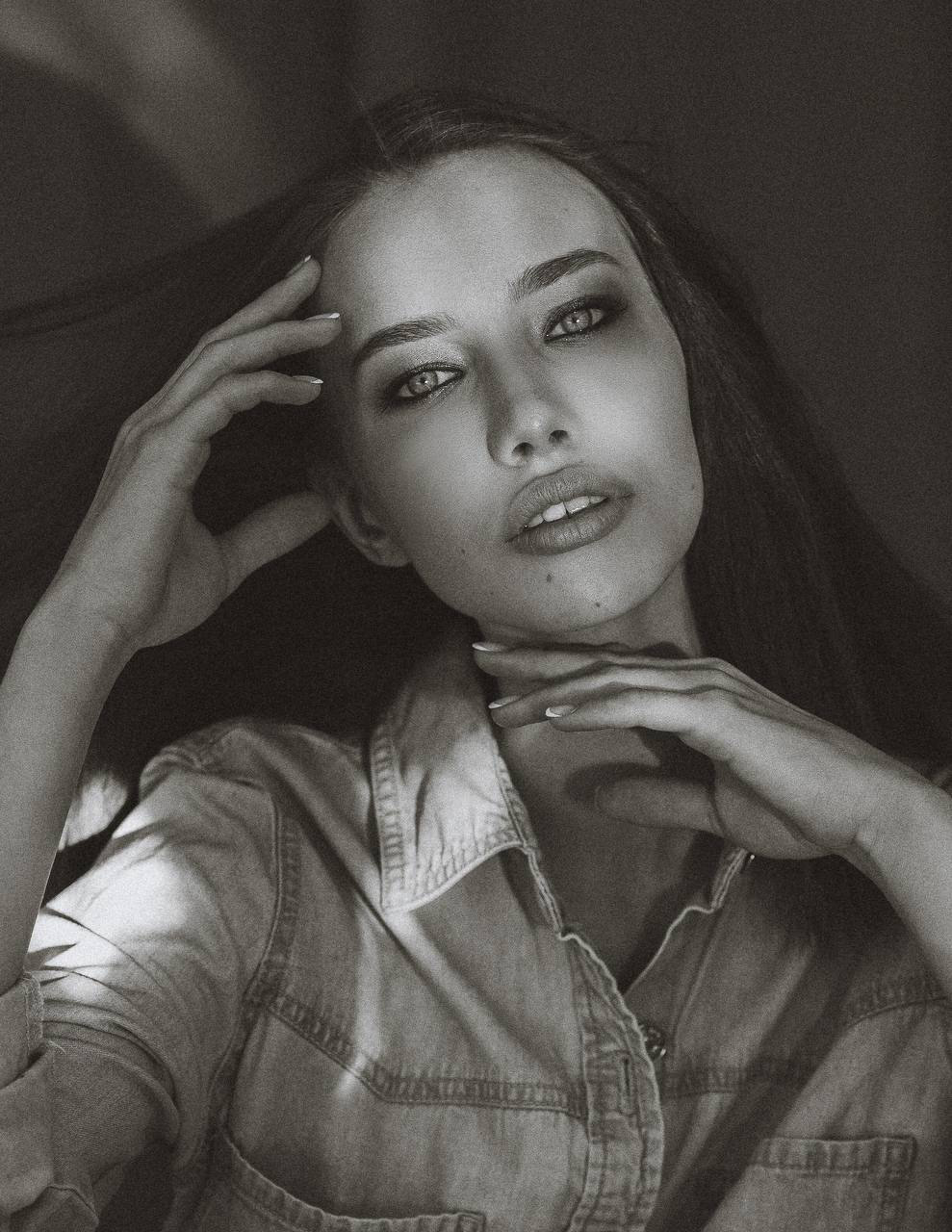 Gilli. Материнское модельное агентство