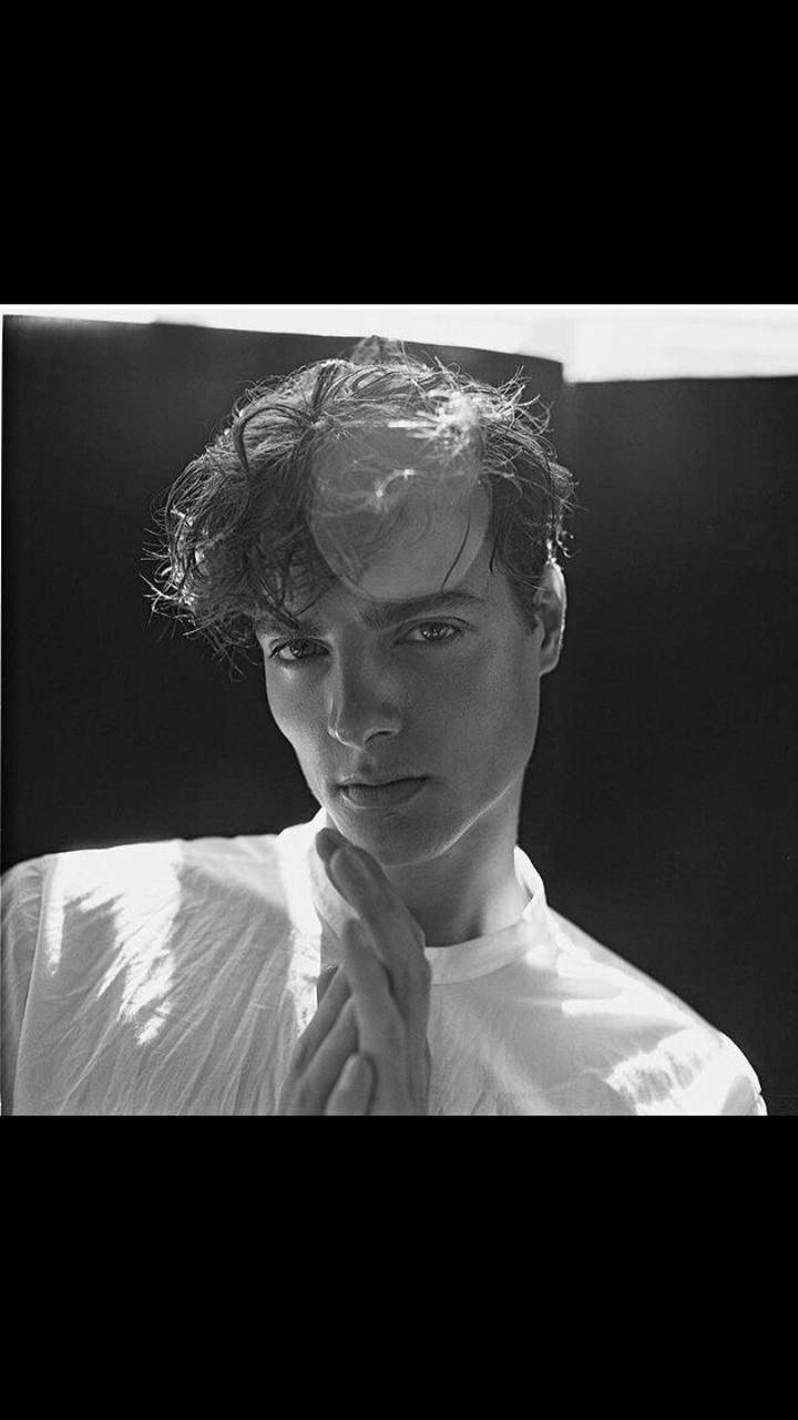 Serge. Материнское модельное агентство