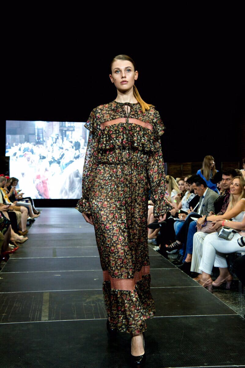 Mar. Материнское модельное агентство