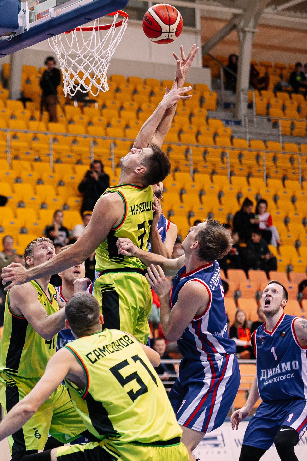 Спорт. Tony Mikhailov