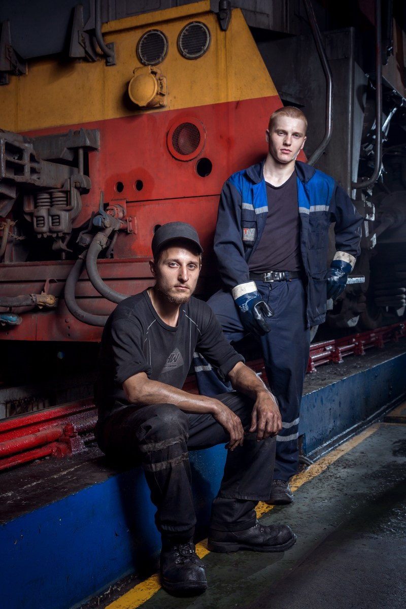 Ярославское локомотивное депо. Портретные фотографы в Москве — Анна и Алексей Бородины