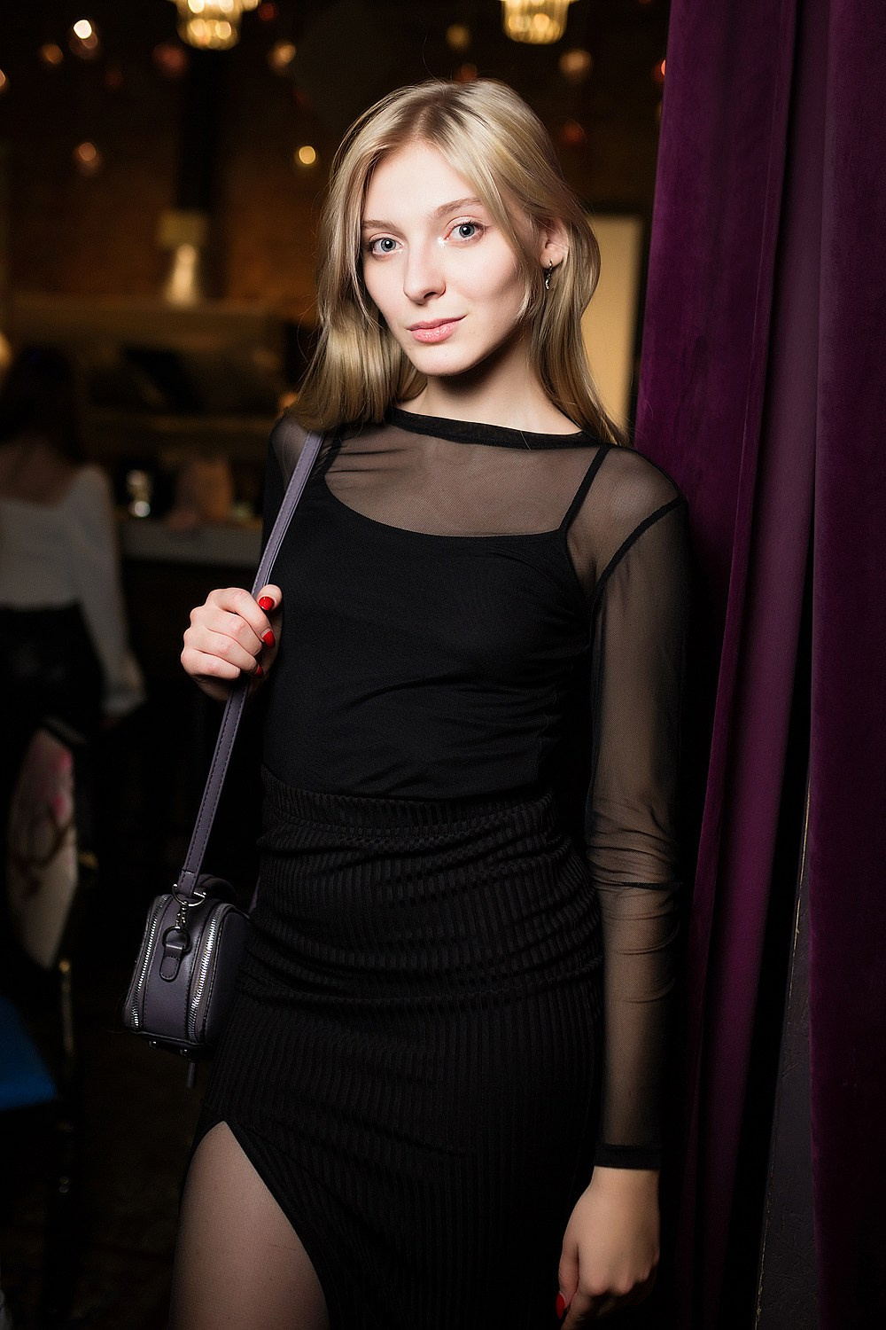 ЗАВЕДЕНИЯ. Roman Photo