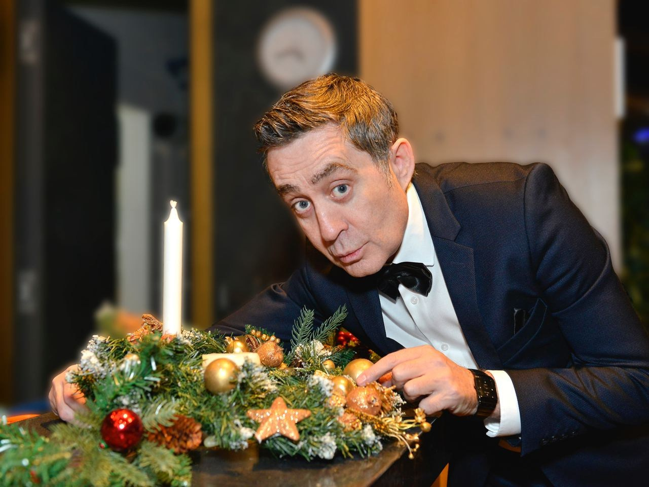 Новый год. Ведущий Валерий Чигинцев