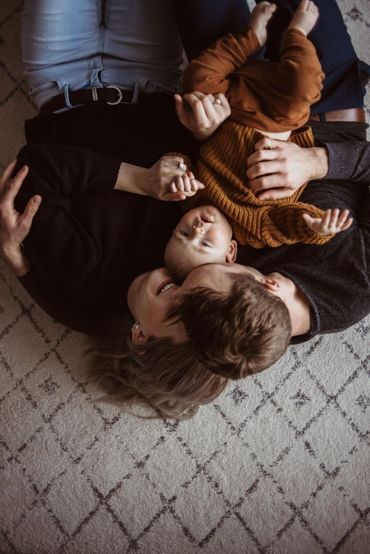 Референсы семейной фотосессии lifestyle. Креатор Ольга Яш