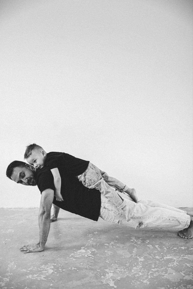 Референсы семейной фотосессии lifestyle. Креатор Ольга Яш