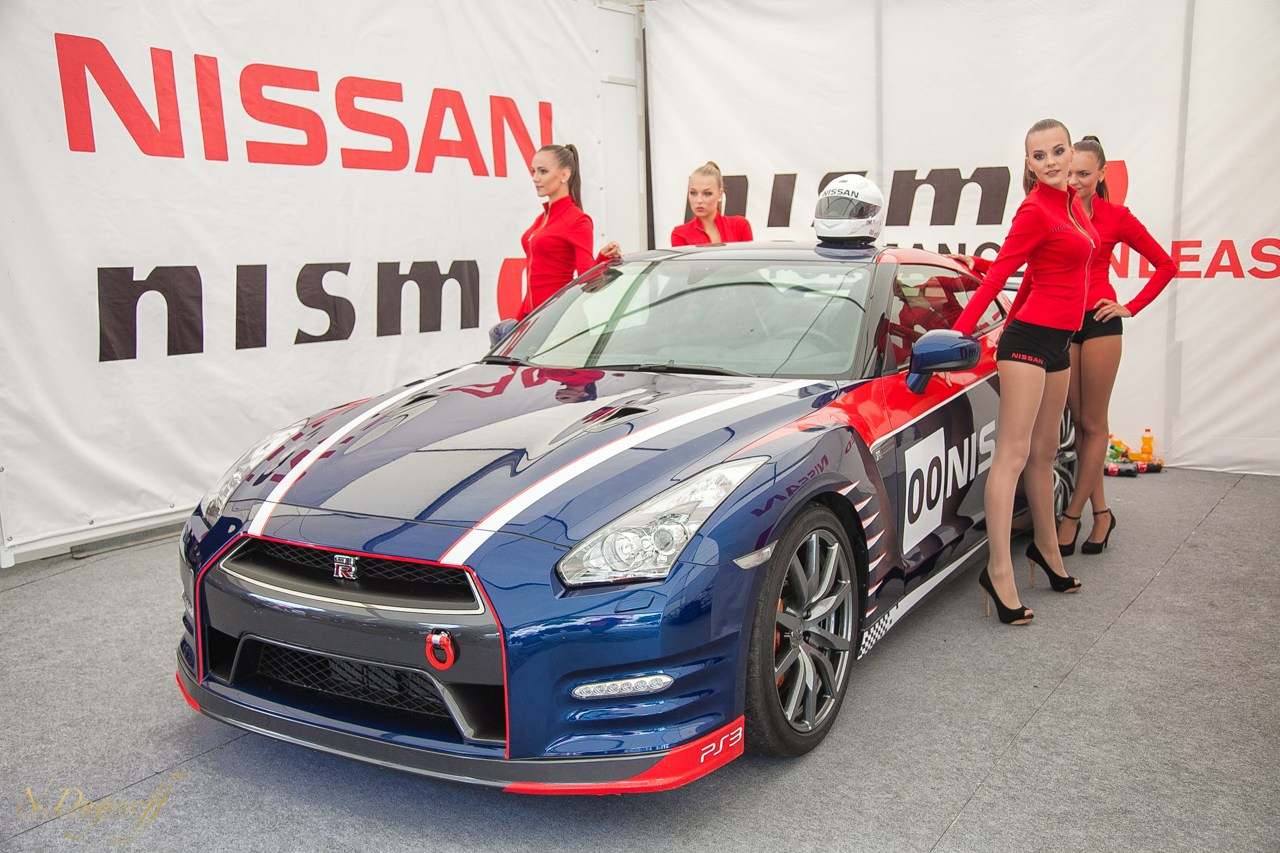 Nissan Nissmo Drive. Профессиональный фотограф Дугинов Николай | Екатеринбург