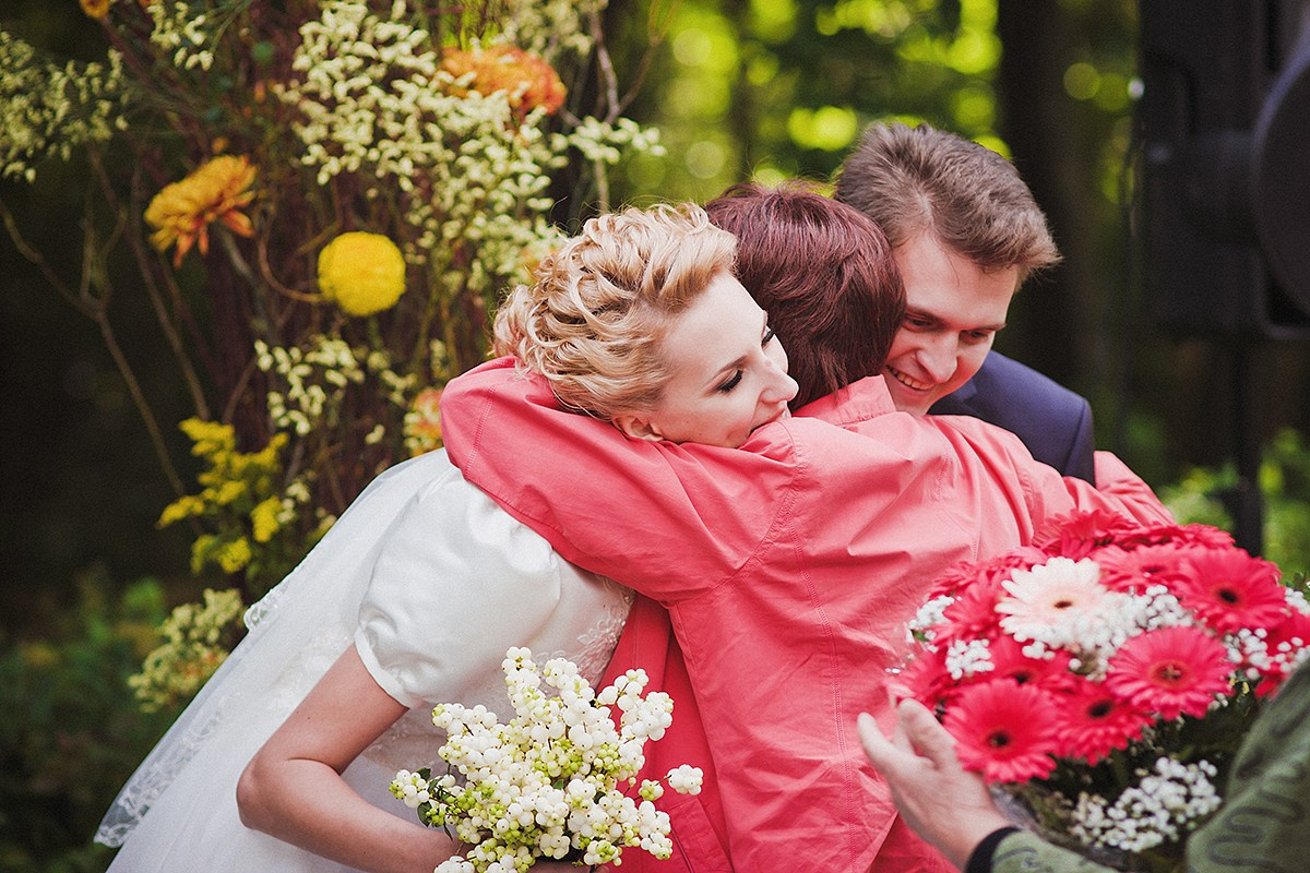 Свадебная прогулка Алекса и Даши. Фотограф крещение венчание в Петербурге! Помогает подобрать храм и посоветовал душевного батюшку в СПб