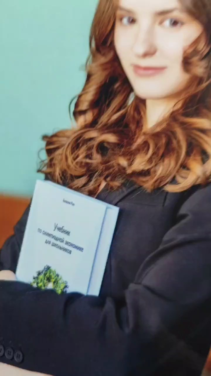 НШ_10. Выпускные альбомы в Москве