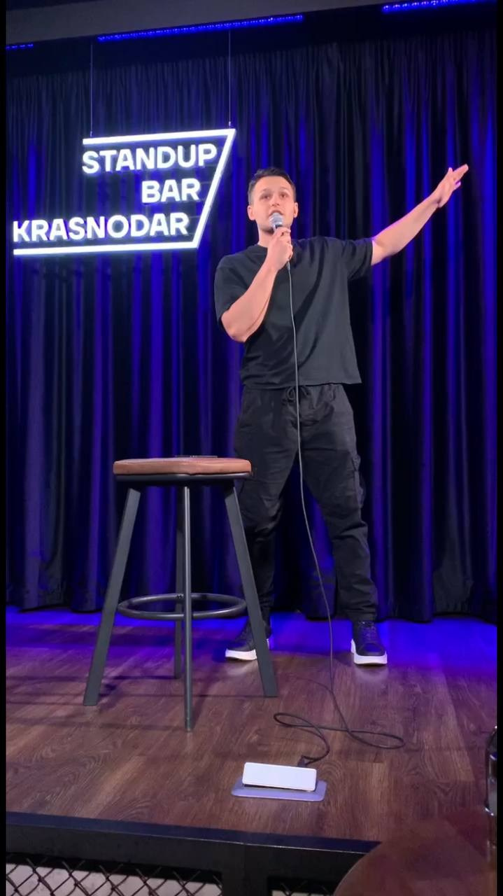 Ведущий Мельник дум. Подрядчики и друзья сети свадебных площадок House for wedding