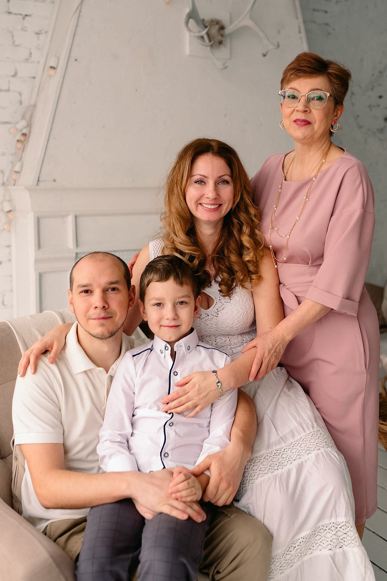 Фотосессия большой семьи в Санкт-Петербурге. Фотограф Юлия Кондратьева