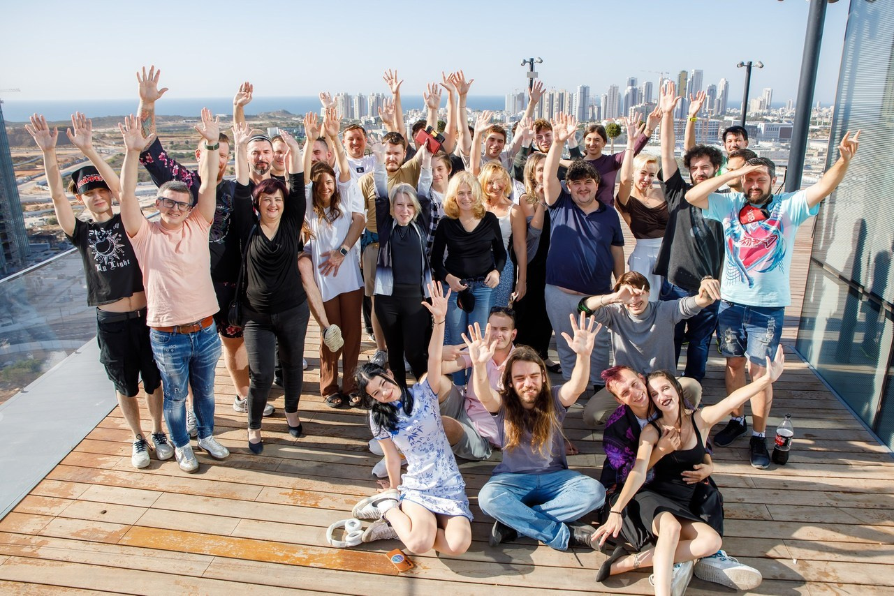 Feedback. Evgeny Pelevin. Photographer. Industry, reporting, weddings, portrait