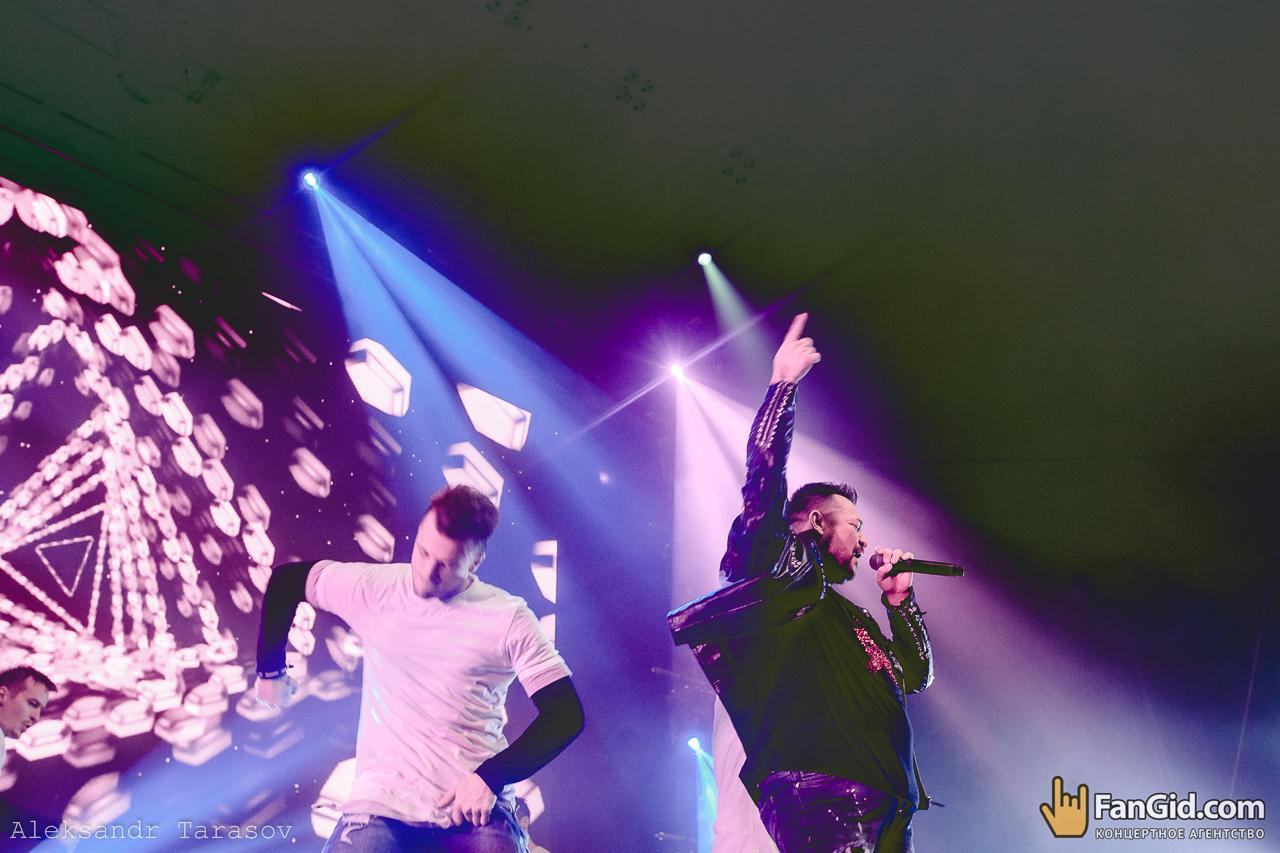 Руки Вверх. Репортажный и свадебный фотограф в Уфе Александр Тарасов