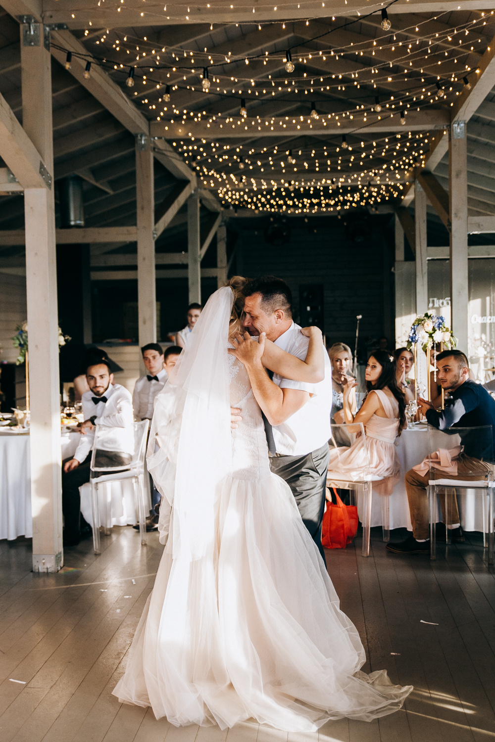 Свадебная фотосессия в яхт клубе. Свадебный и семейный фотограф в Москве Андрасюк Елена