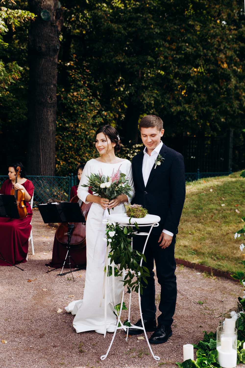 Выездная регистрация в Кусково. Свадебный и семейный фотограф в Москве Андрасюк Елена