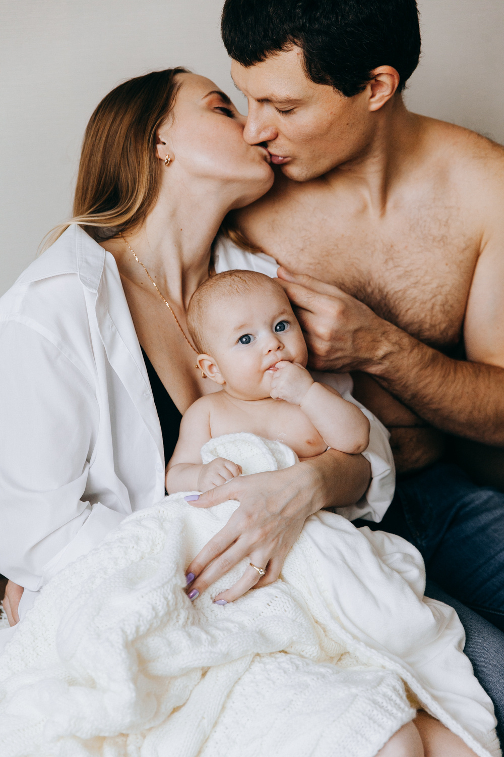 Семейная фотосессия дома. Свадебный и семейный фотограф в Москве Андрасюк Елена