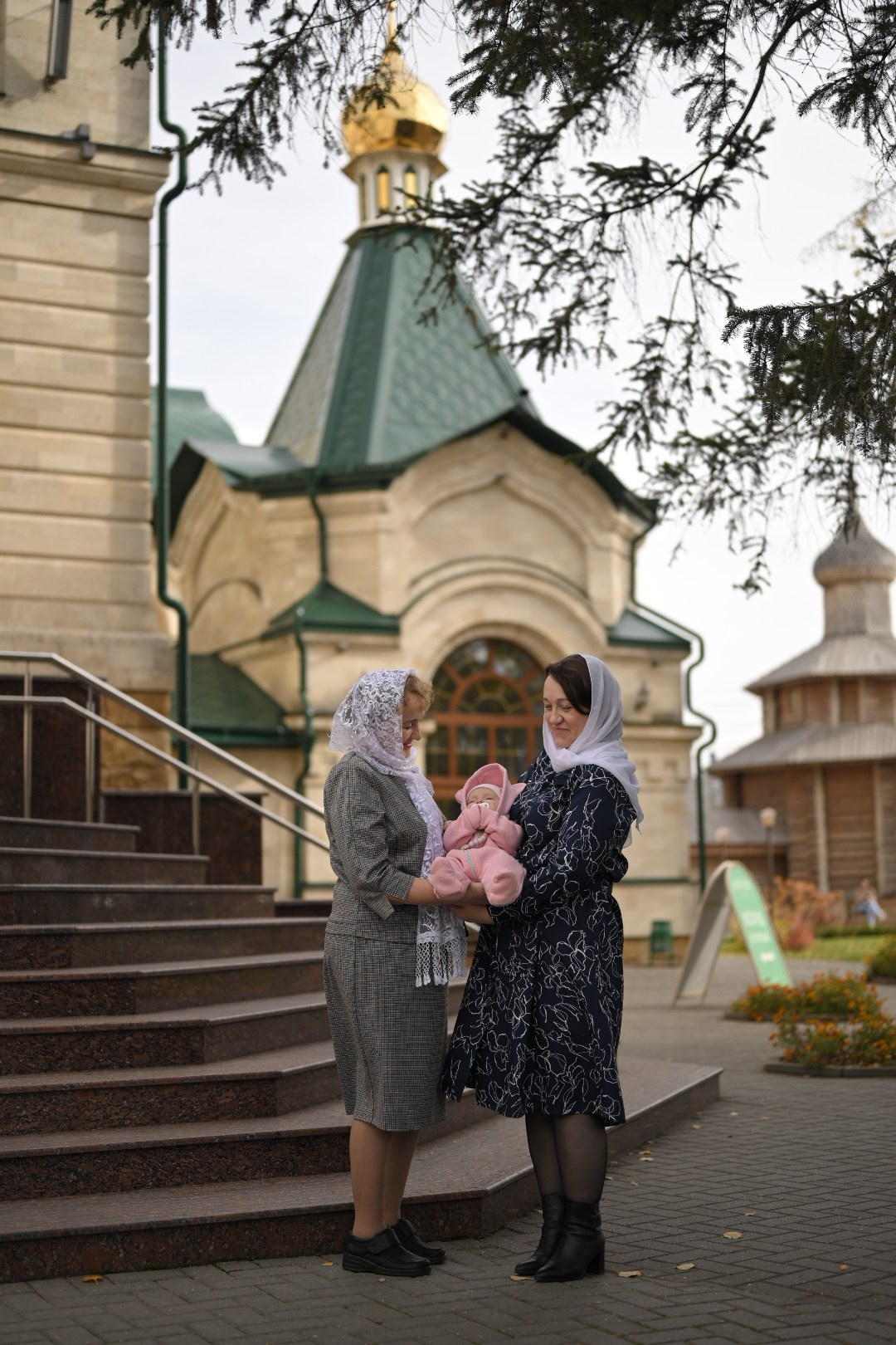 Таинство Крещения Милы. Семейный и женский фотограф в Москве и Ставрополе Эвелина Багдасарова